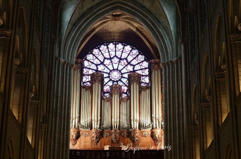 巴黎聖母院,Notre-Dame de Paris,巴黎聖母院攻略,巴黎聖母院預約,巴黎聖母院登頂,巴黎景點推薦,巴黎自由行,巴黎哥德式建築,巴黎教堂推薦,巴黎旅遊攻略,巴黎必去景點,聖母院火災,聖母院玫瑰窗,聖母院石像鬼,巴黎聖母院交通,巴黎聖母院門票,巴黎鐘樓怪人,巴黎歷史景點06