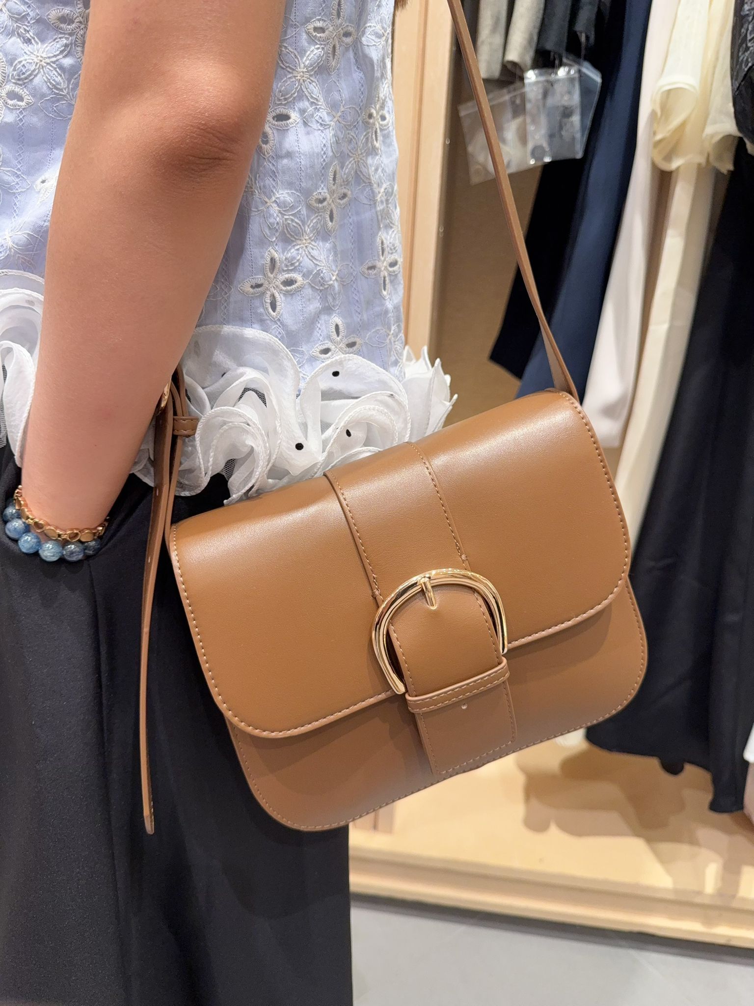 BH05 闊9.5 高7 $499