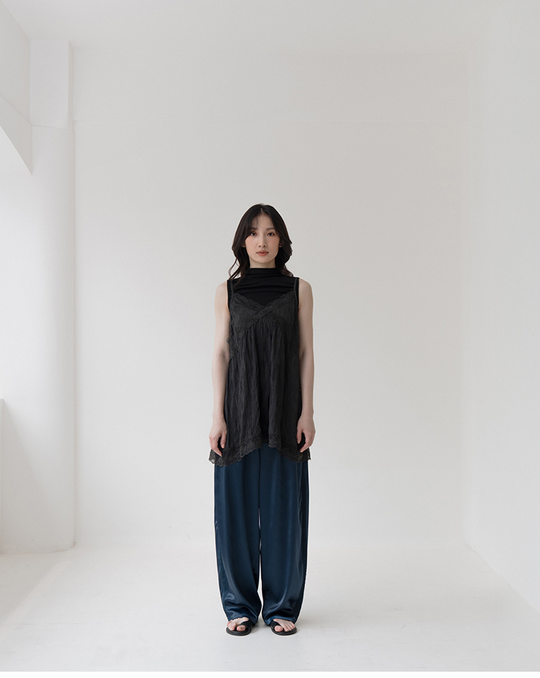 Ruffled sheer lace spaghetti strap cover-up vest - black【01099677】in stock+pre-order