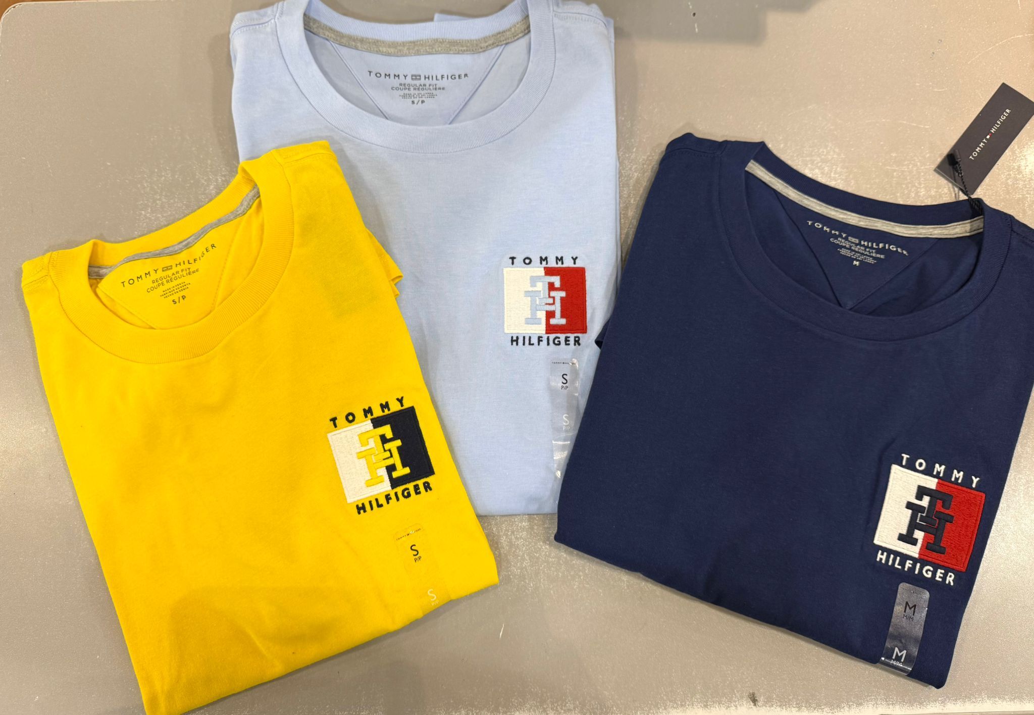 Tommy Hilfiger 男裝細刺繡 Logo Tee M4