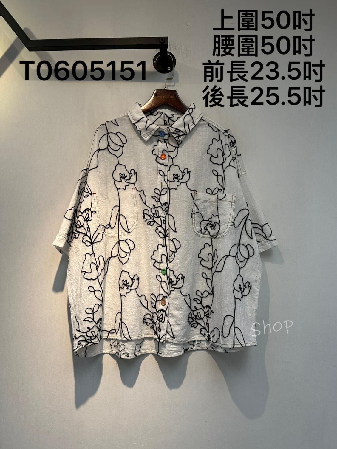 出口日本高質線條刺繡恤衫  上圍50吋 腰圍50吋 前長23.5吋 後長25.5吋  T0605151