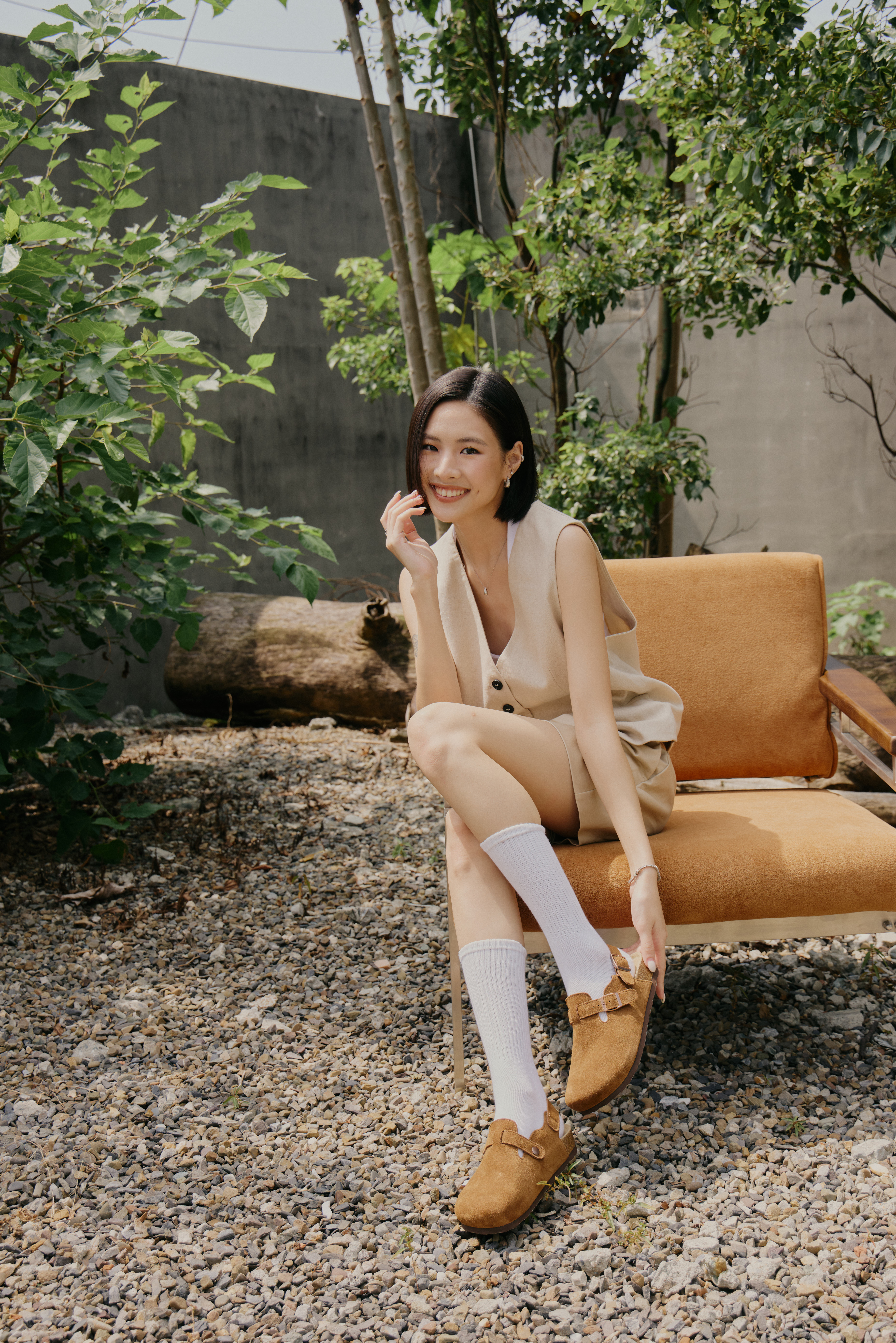 FM SHOES 全真皮足弓減壓麂皮饅頭鞋