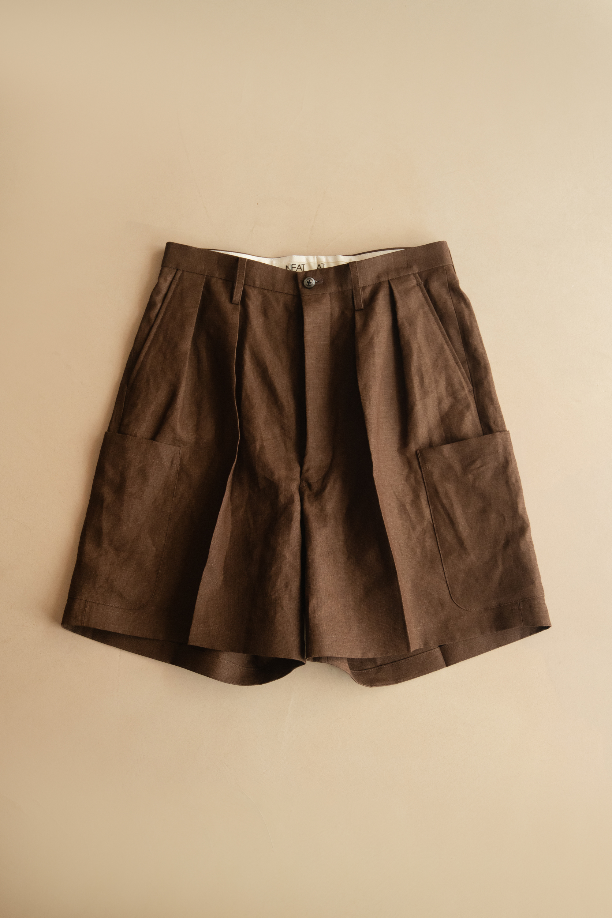 NEAT SPENCE BRYSON LINEN CARGO SHORTS