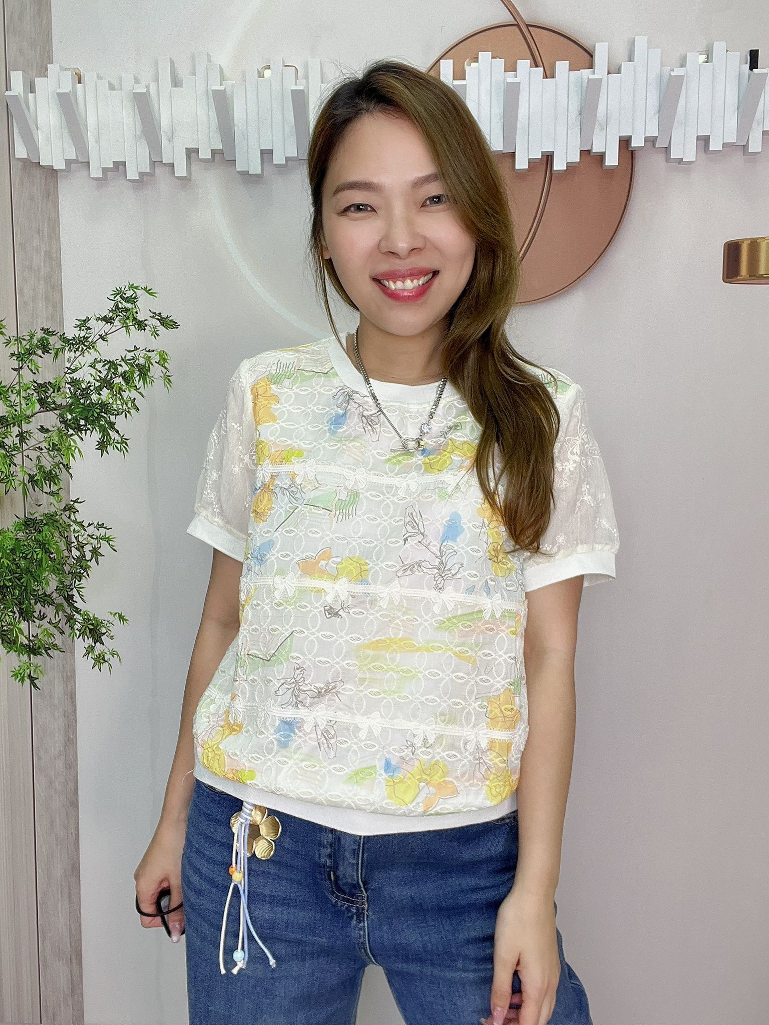 ma牌子通花拼lace top~164R