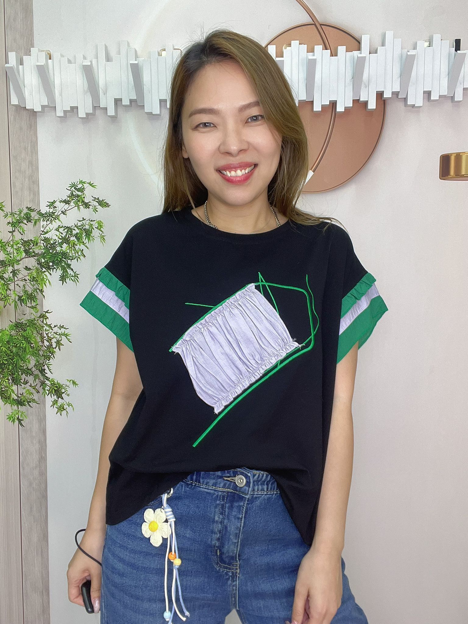 ma牌子手袖拼ruffle top ~164U