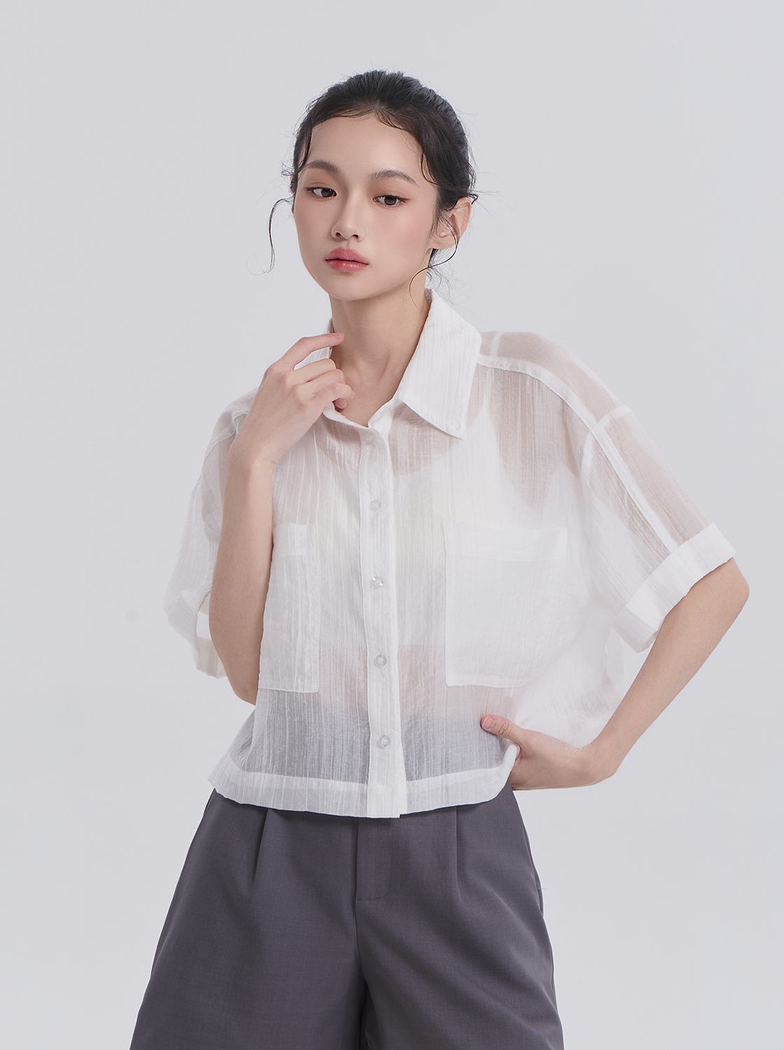 翻領透膚短袖襯衫