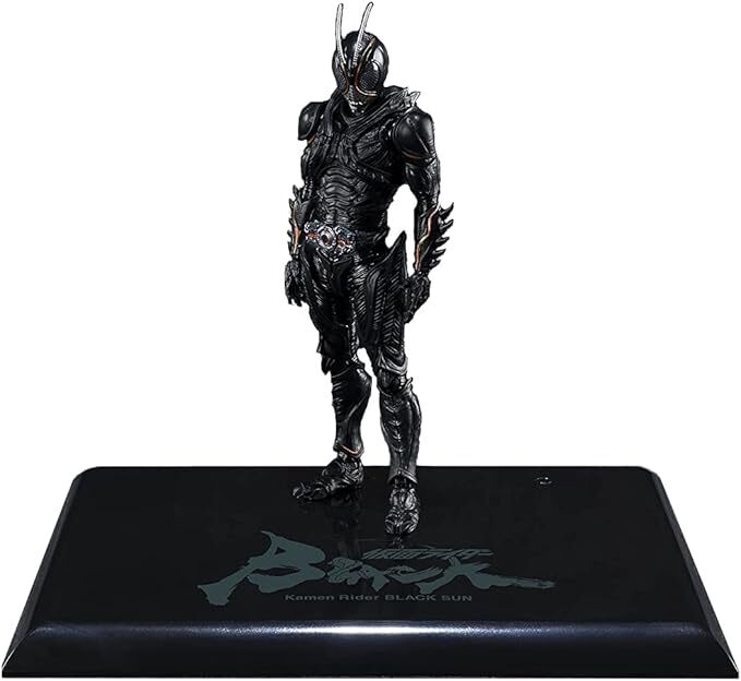 全新現貨【SHF S.H.Figuarts】BANDAI 可動Figure 幪面超人 黑日 影月 BATTLE HOPPER 電單車 KAMEN RIDER Black Sun Shadow Moon Set