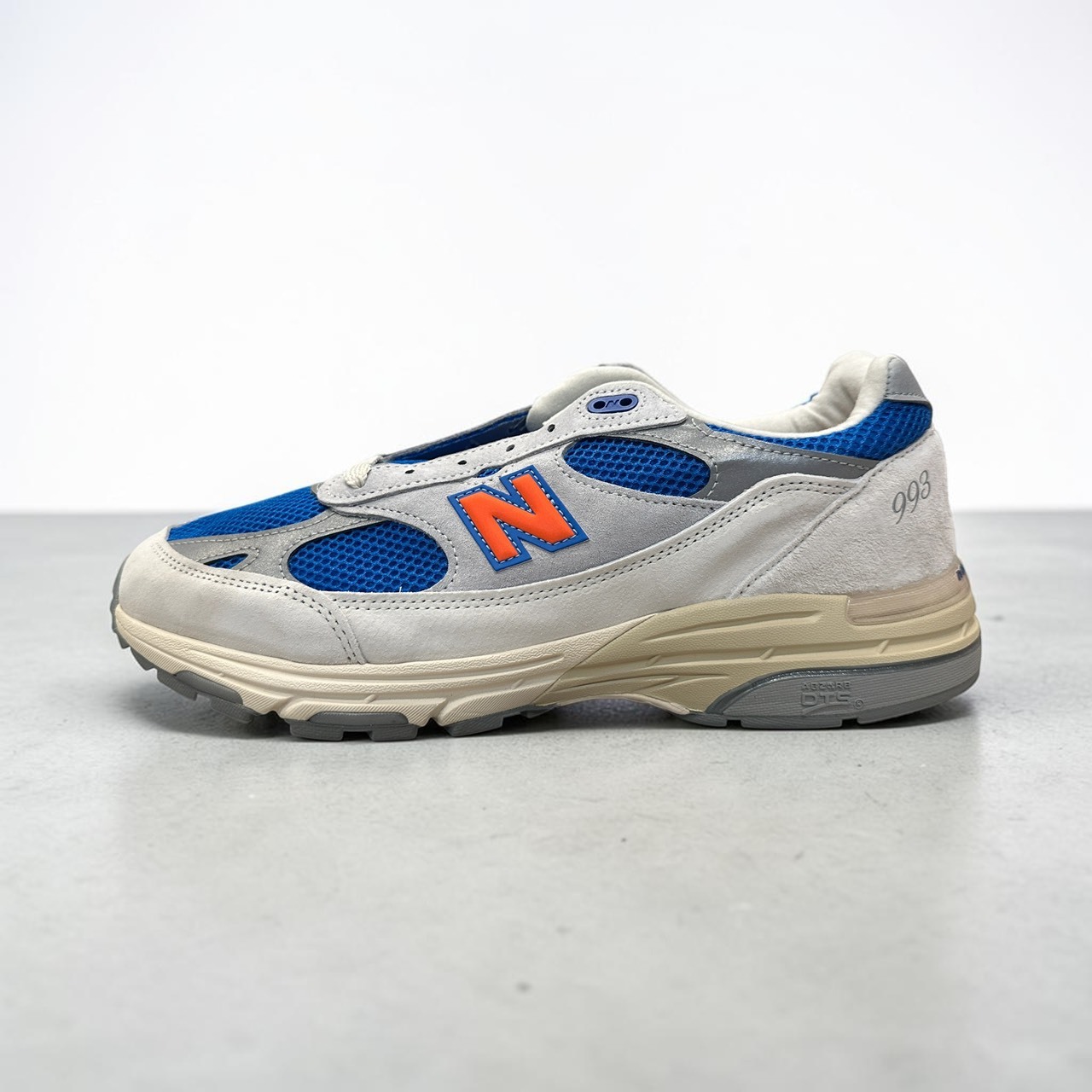 限量現貨 New Balance 993 MiUSA Kith Madison Square U993
