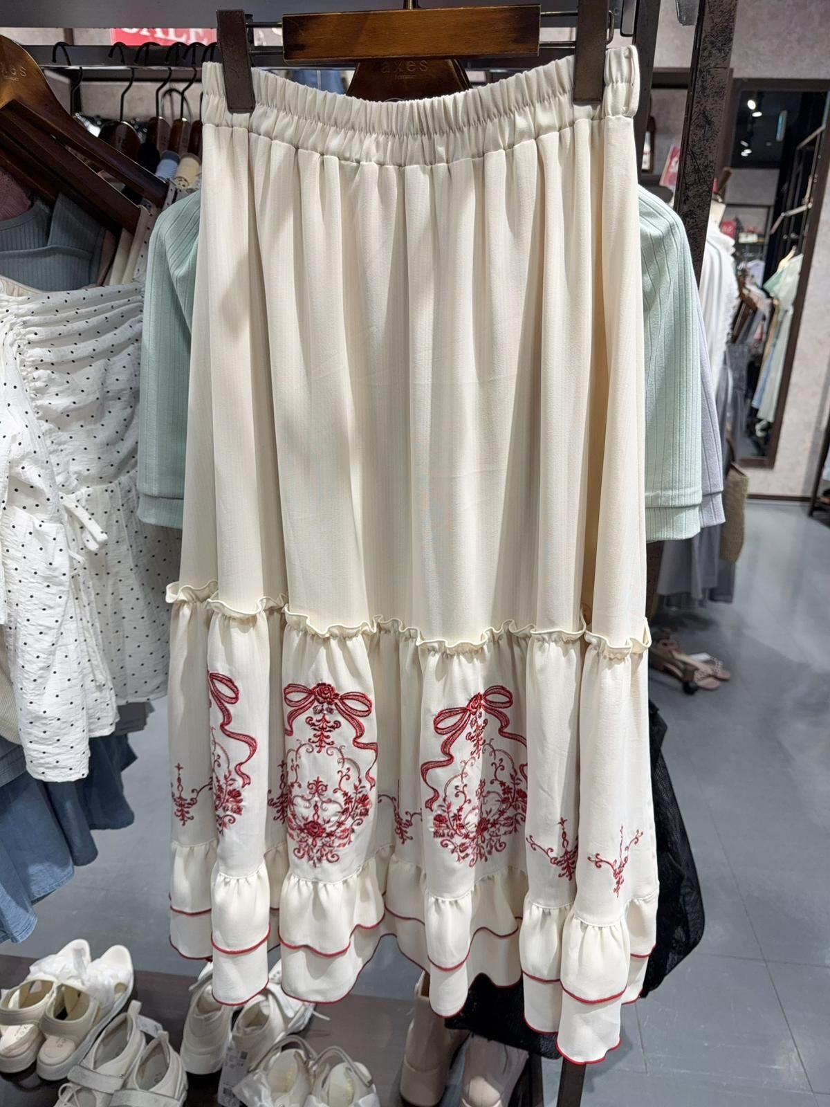 AS04 橡筋腰裙 腰26-40 長32 Hip 48 $329