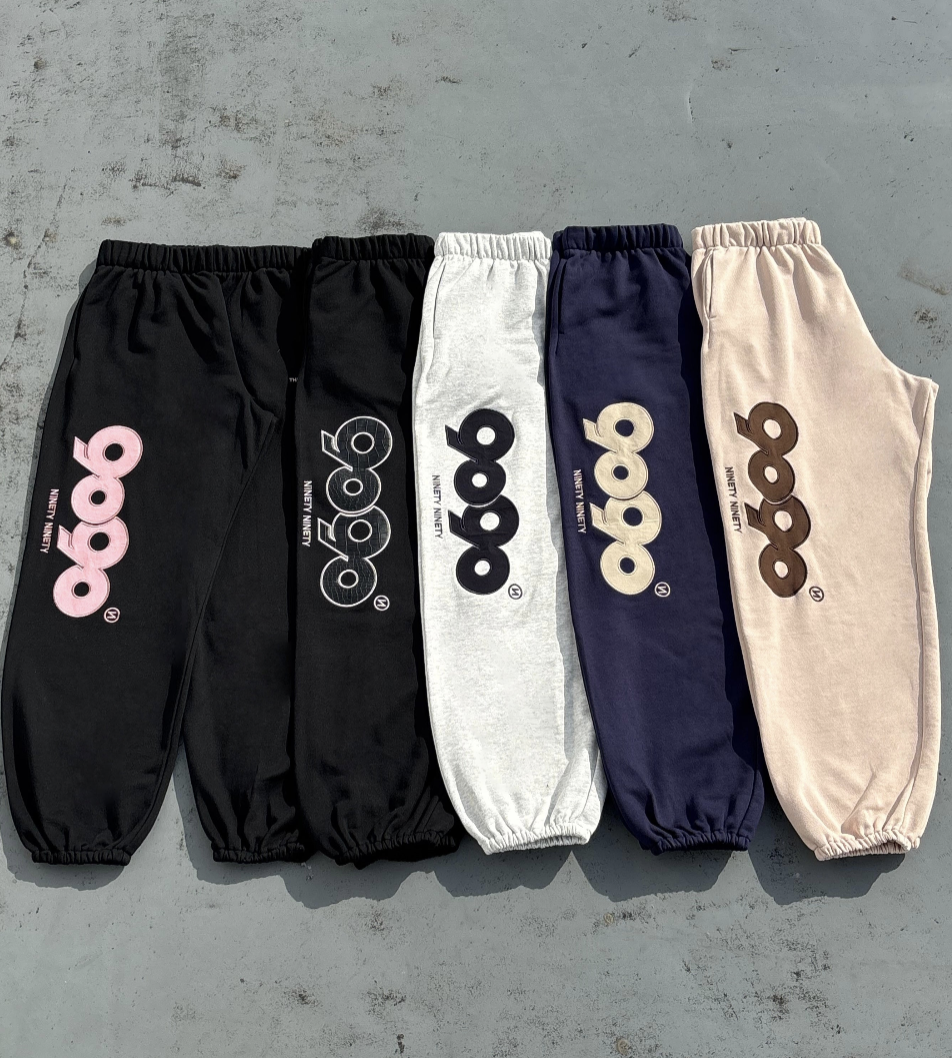 9090 OG  Logo Sweat Pants