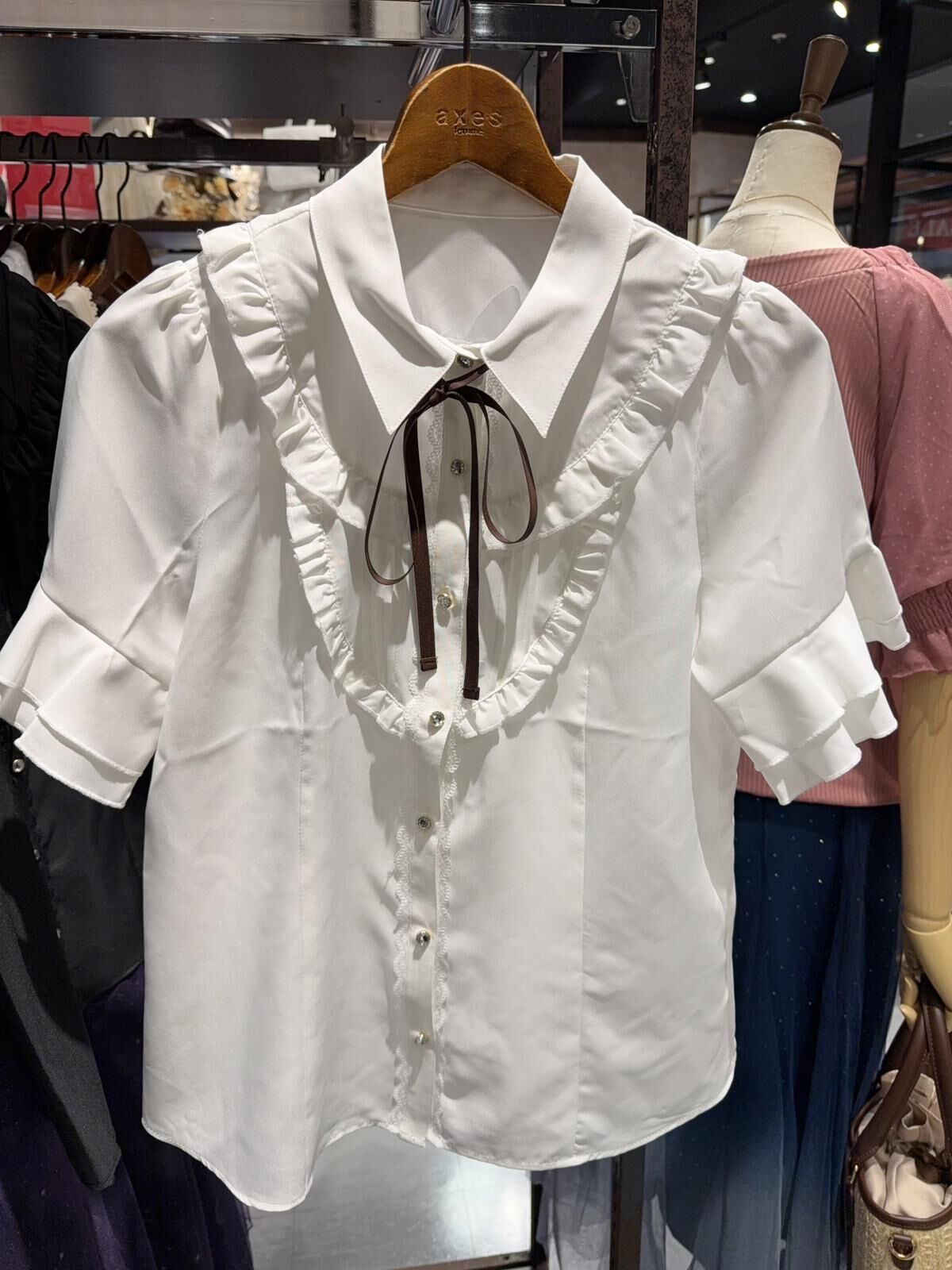 AS40 胸38 長22 $339