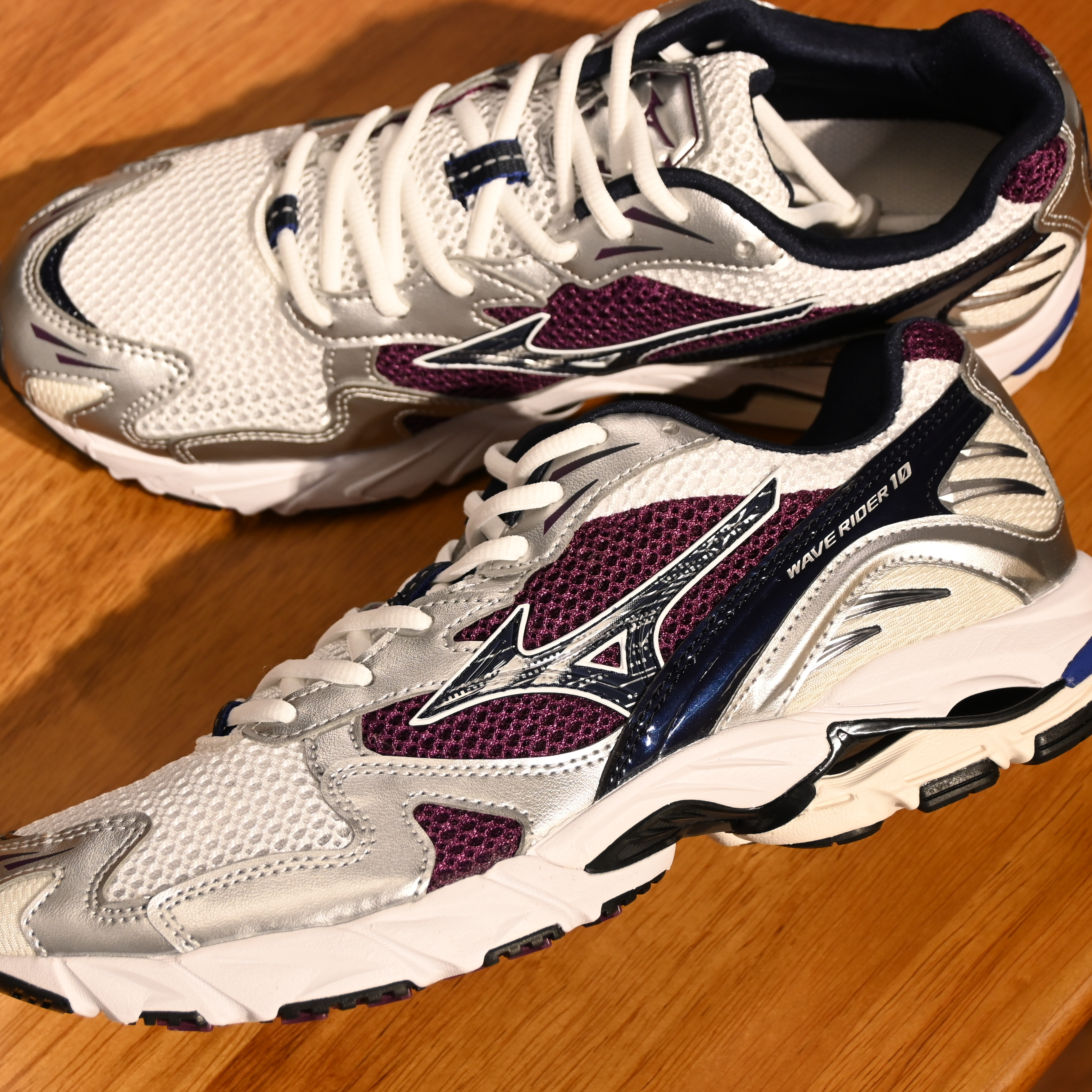 Mizuno Wave Rider 10 White/Baritone Blue/Dark Purple