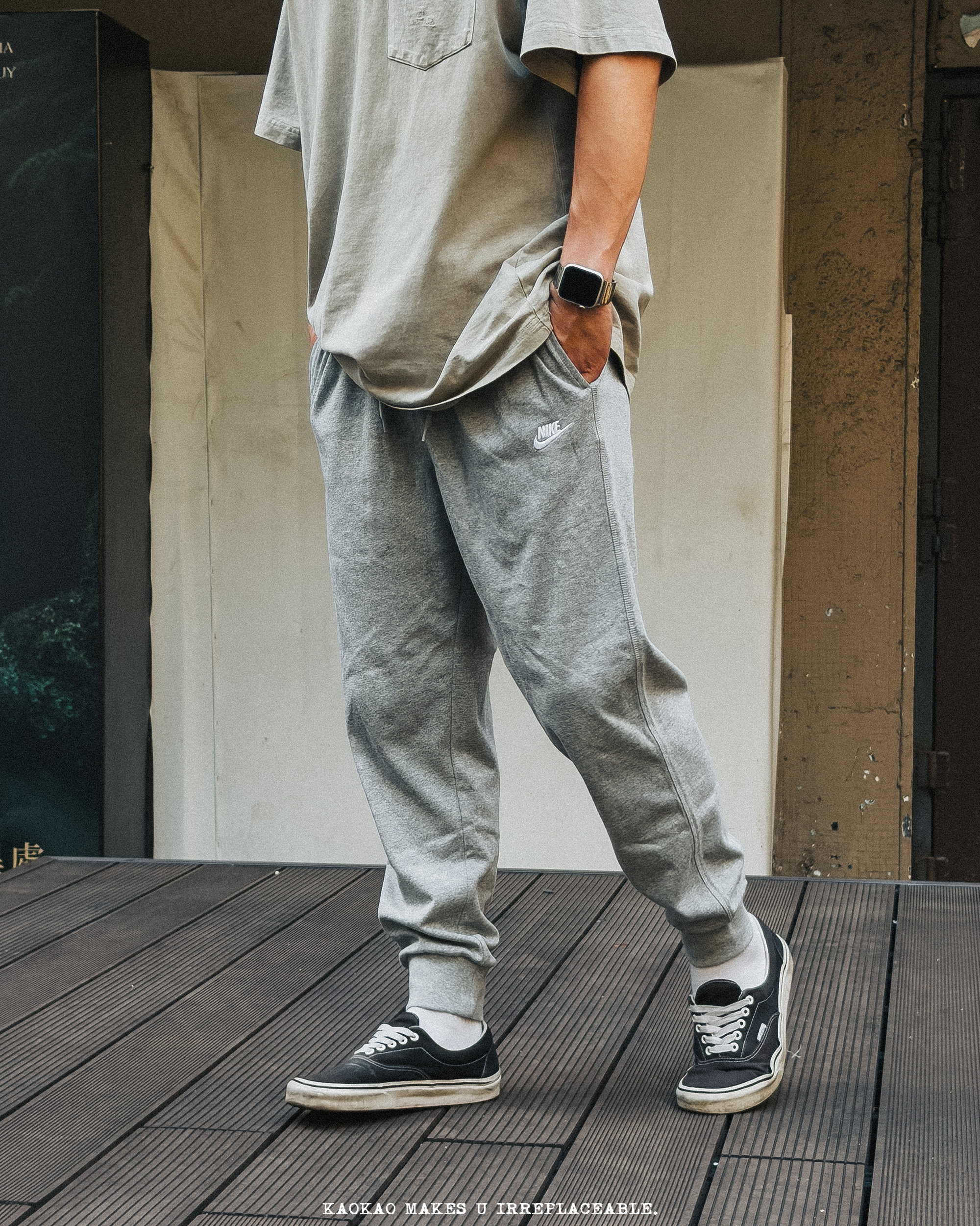 Nike Club 刺繡 LOGO 縮口長褲 男款 灰色 縮口 棉褲 FQ4331-063