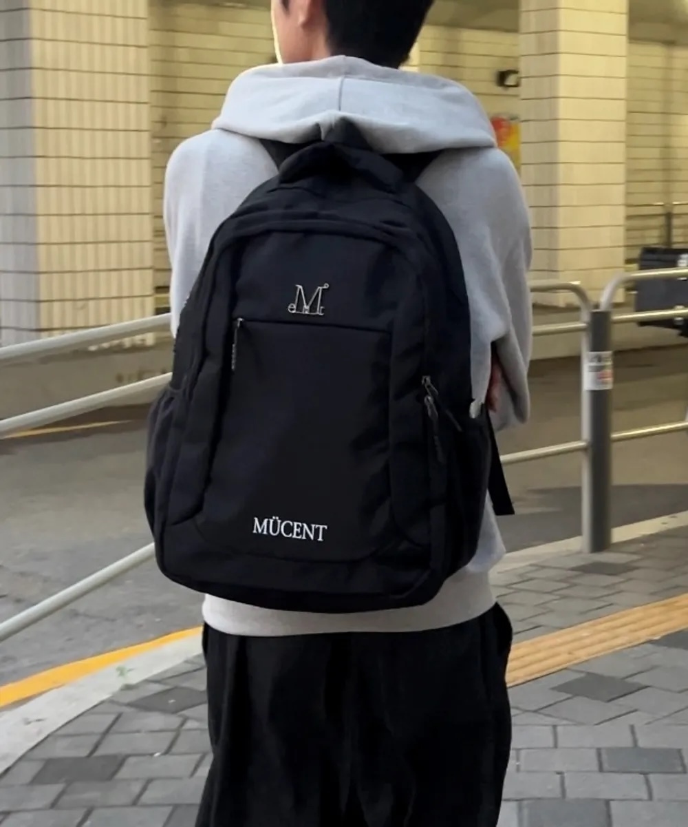 <學生族必備!!>Mucent Mikey Metal Logo 金屬 標誌 後背包 黑色
