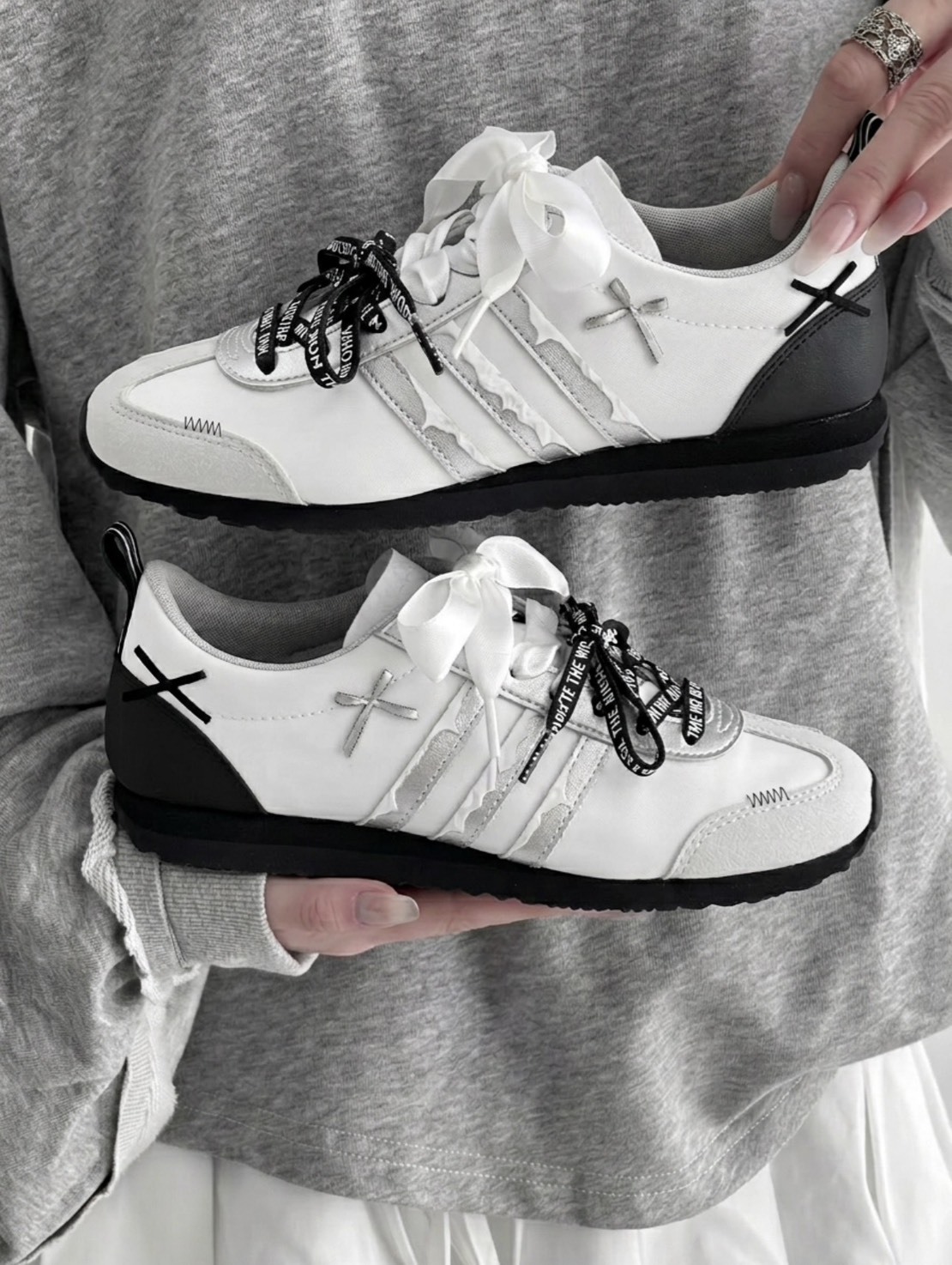 【訂製鞋款】ADIDAS VS JOG 2.0 永恆 雙鞋帶 簡約 百搭 德訓鞋 黑白銀 JR4653(Team177-永恆)