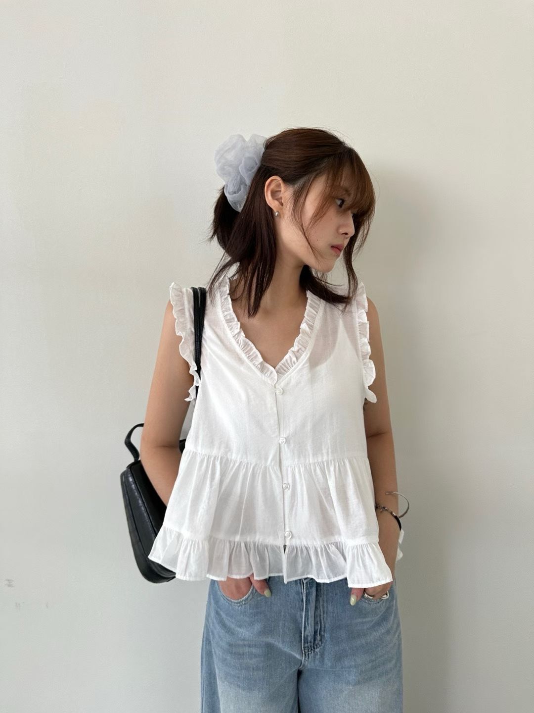 Ruffle layers vest blouse
