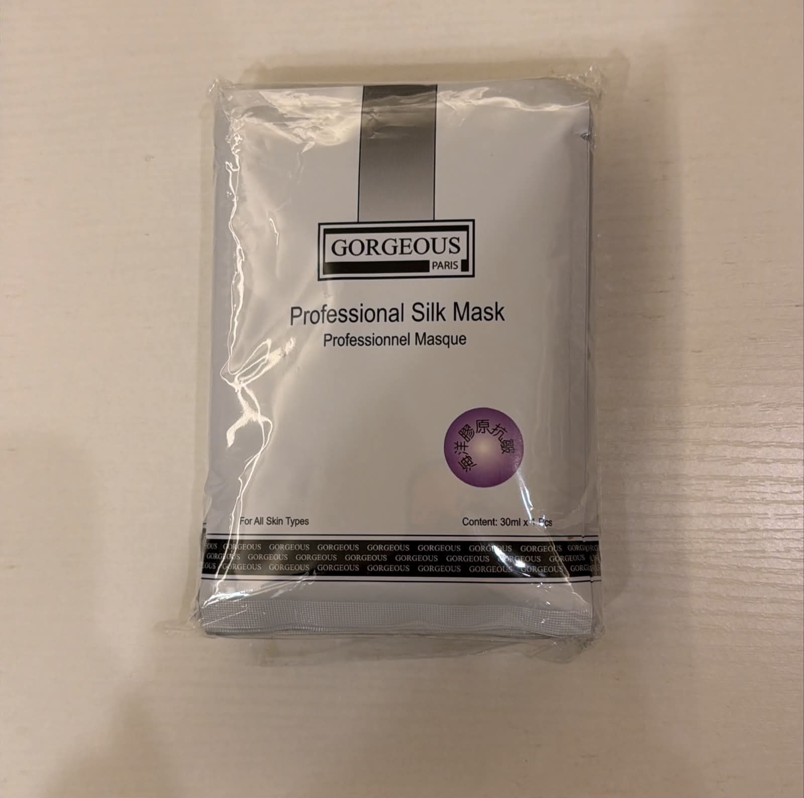 關鍵字BE60. GORGEOUS PARIS Professional Silk Mask 10片 優惠$120