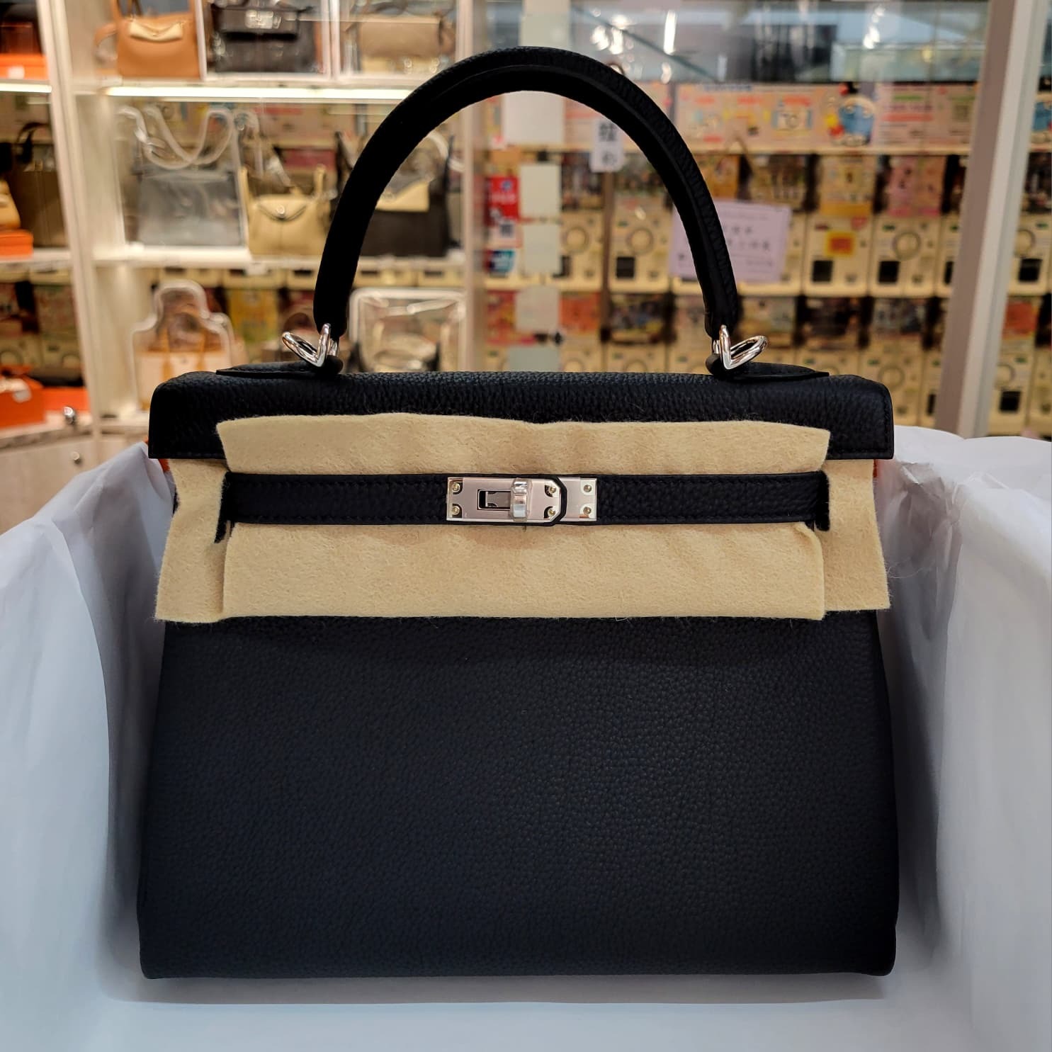 HERMES KELLY 25 NOIR CK TOGO黑色銀扣