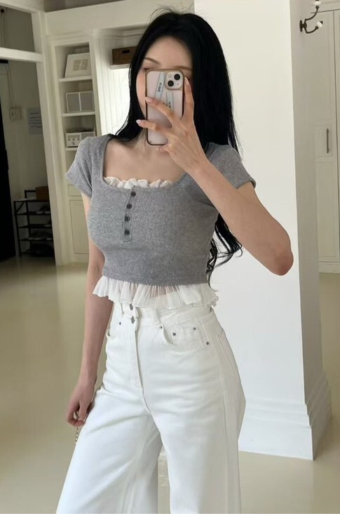 白紗邊裝飾短t