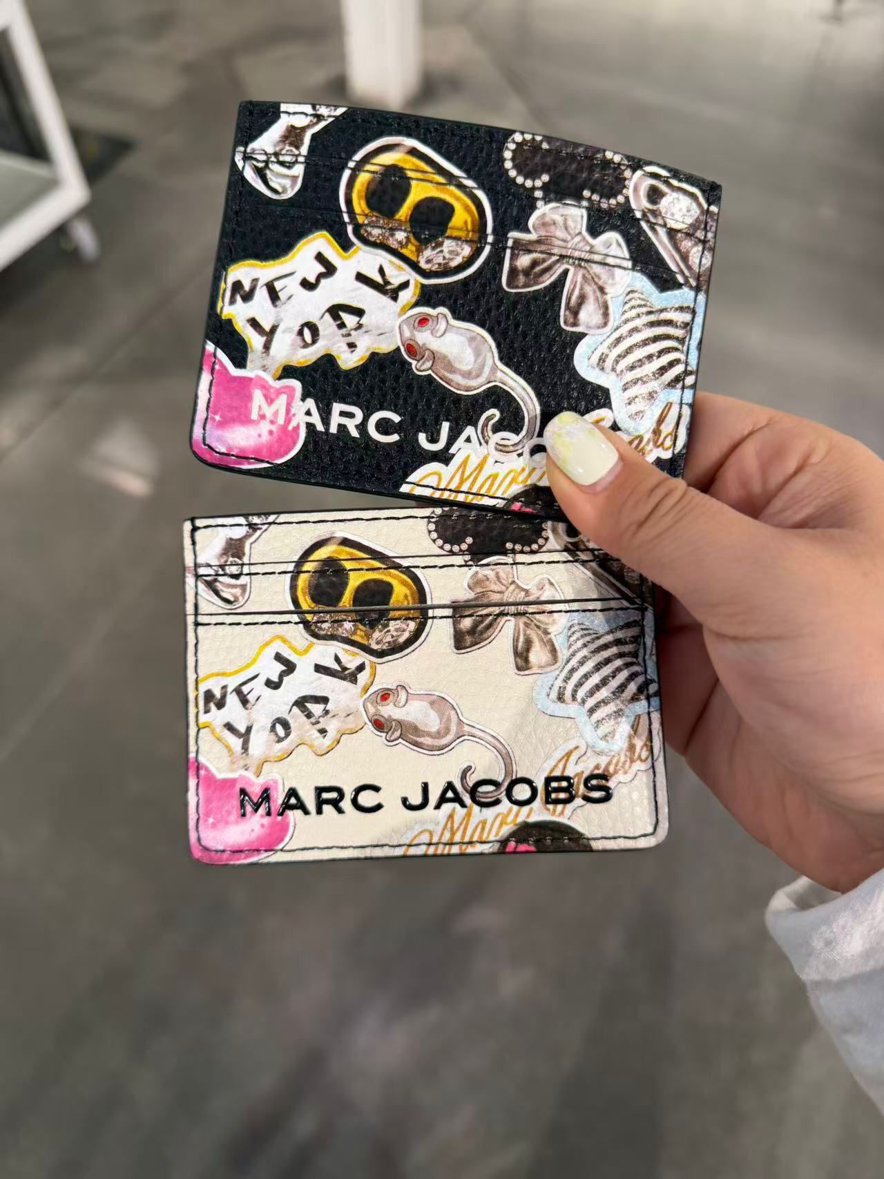 【預購】Marc Jacobs H051564 卡包