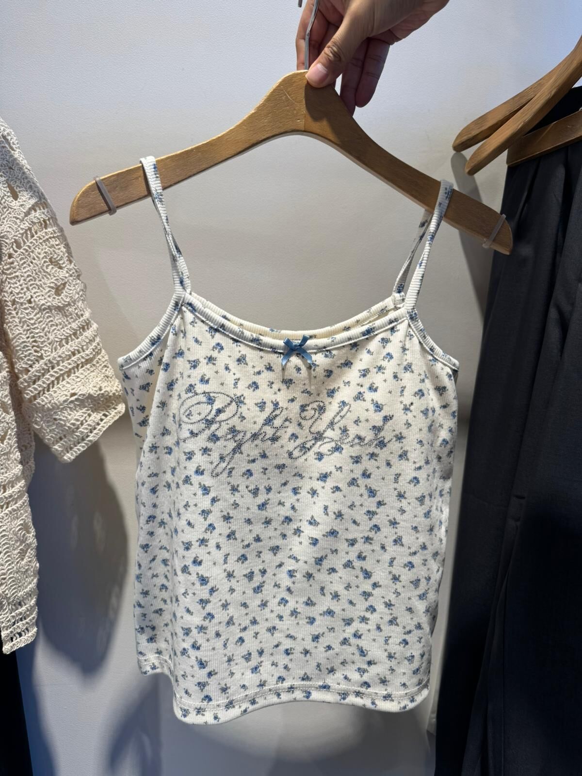 NC18  bra Top  閃石英文字right yeah 胸32 -41 長19 $199