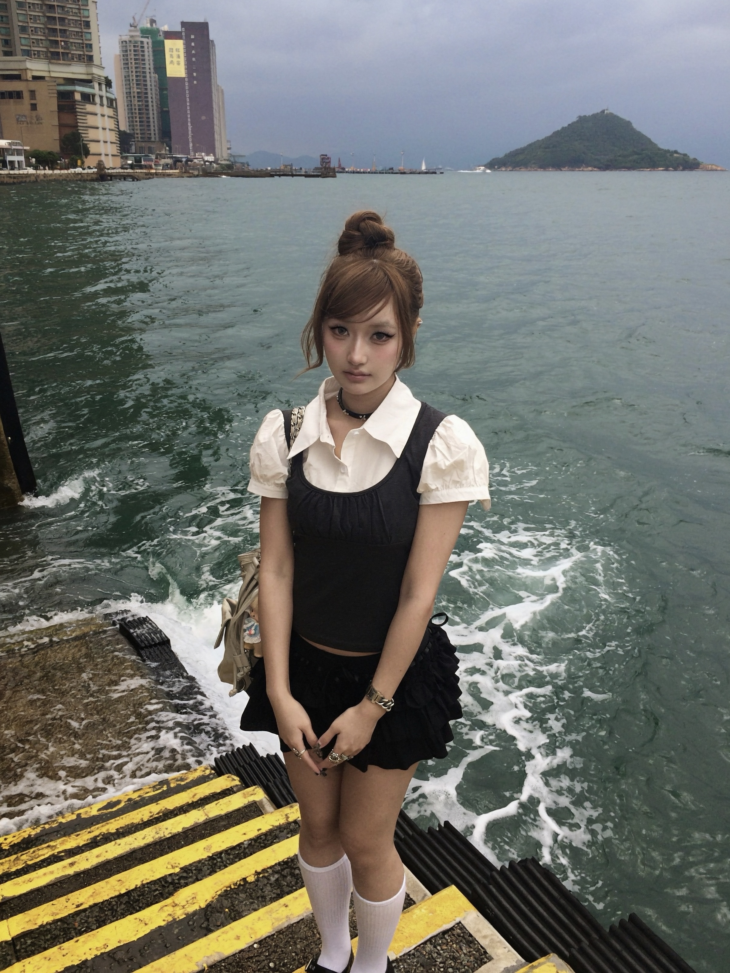 韓系學姊 假兩件泡泡袖修身襯衫 深灰色