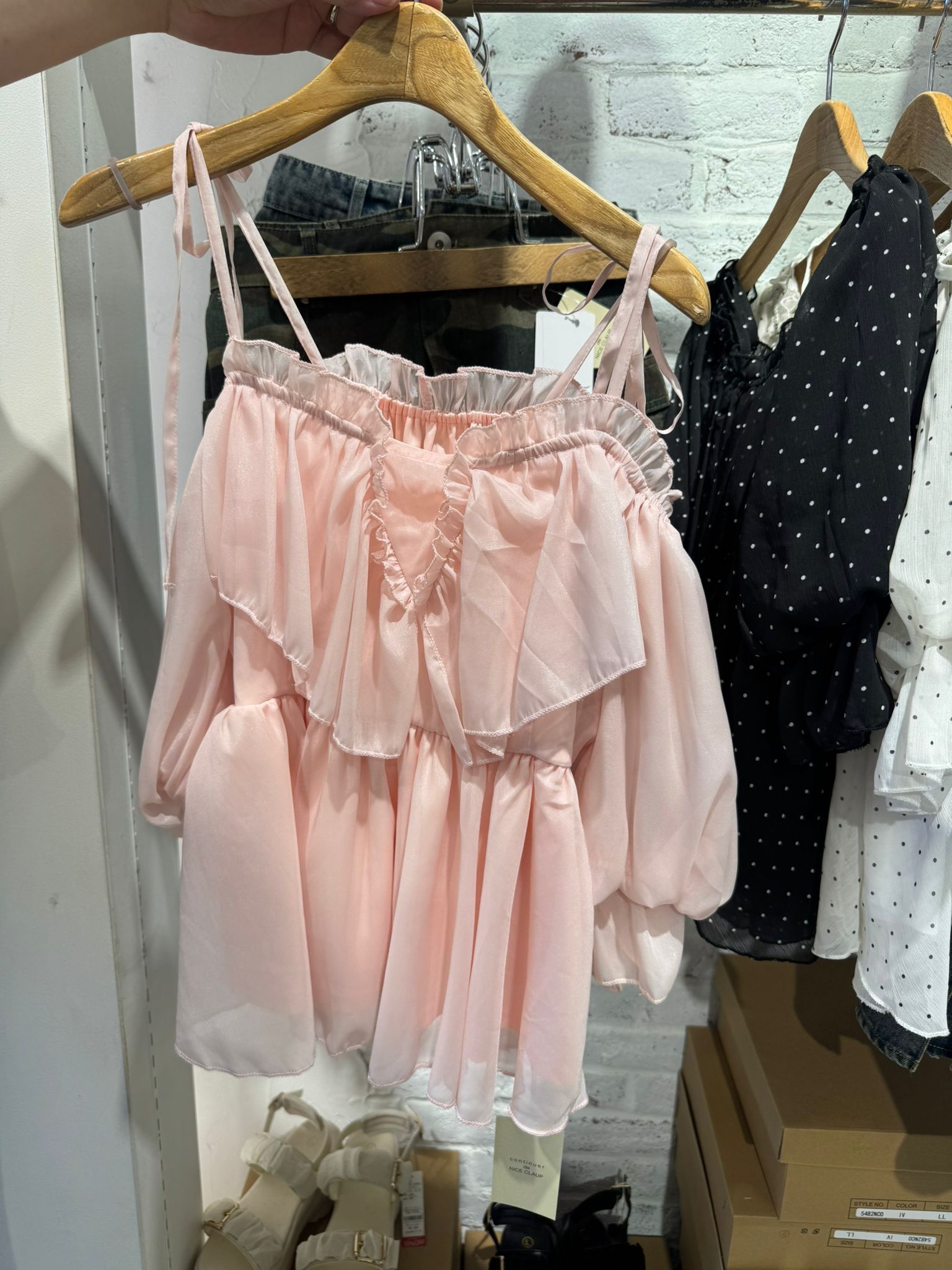NC38 胸34 長17 $299