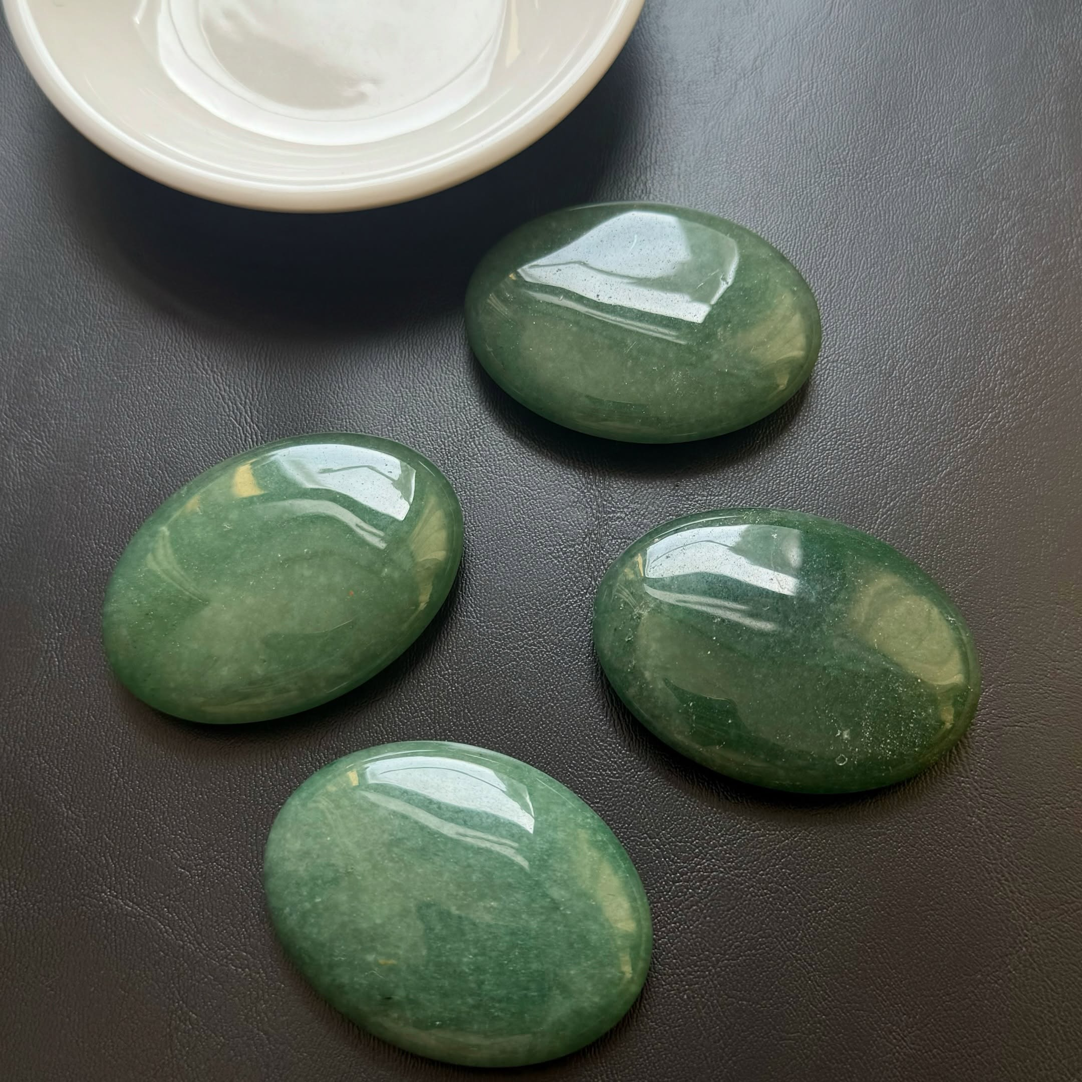 [原石] 東菱玉 水晶把玩