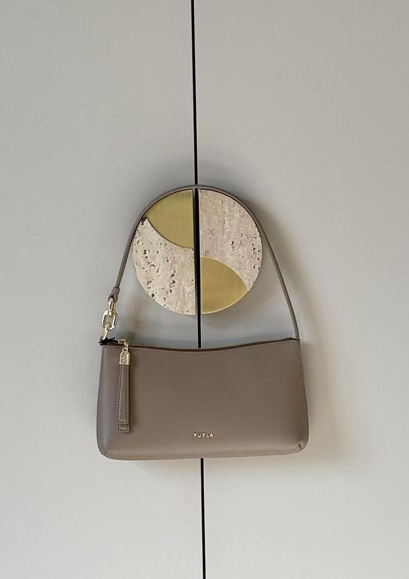 【預購】 Furla  H051630 灰褐色Cassiopea 單肩包