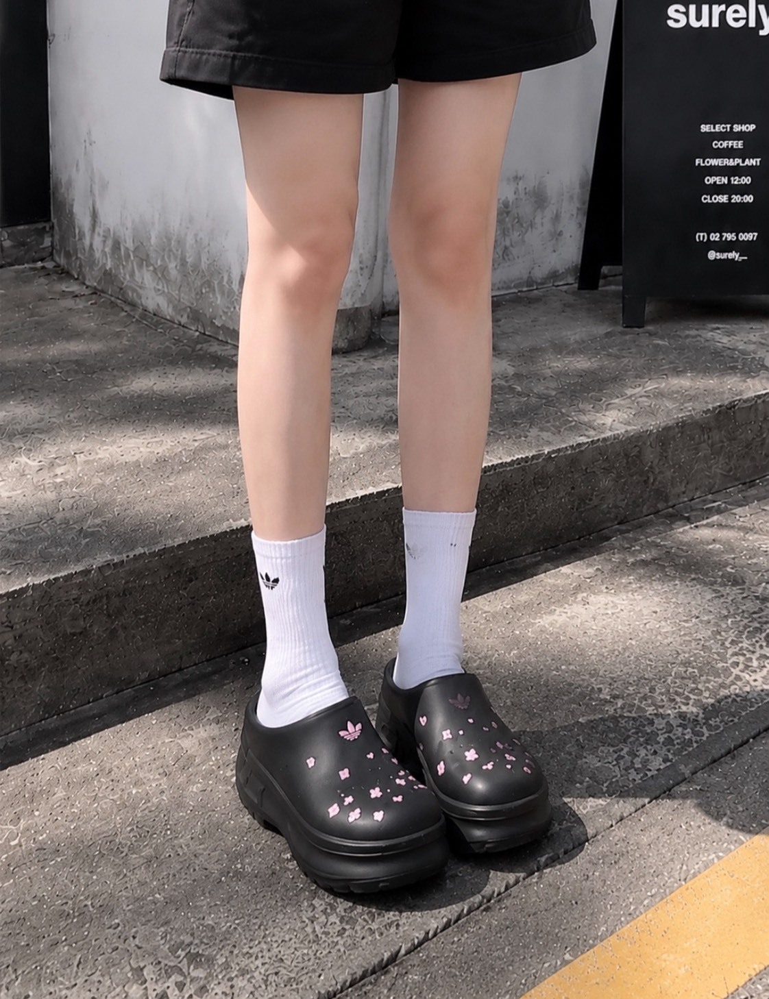 <奇幻旅程🧚🏻>ADIDAS ADIFOM STAN SMITH X DISNEY 迪士尼 愛麗絲的夢遊仙境 穆勒鞋 懶人鞋