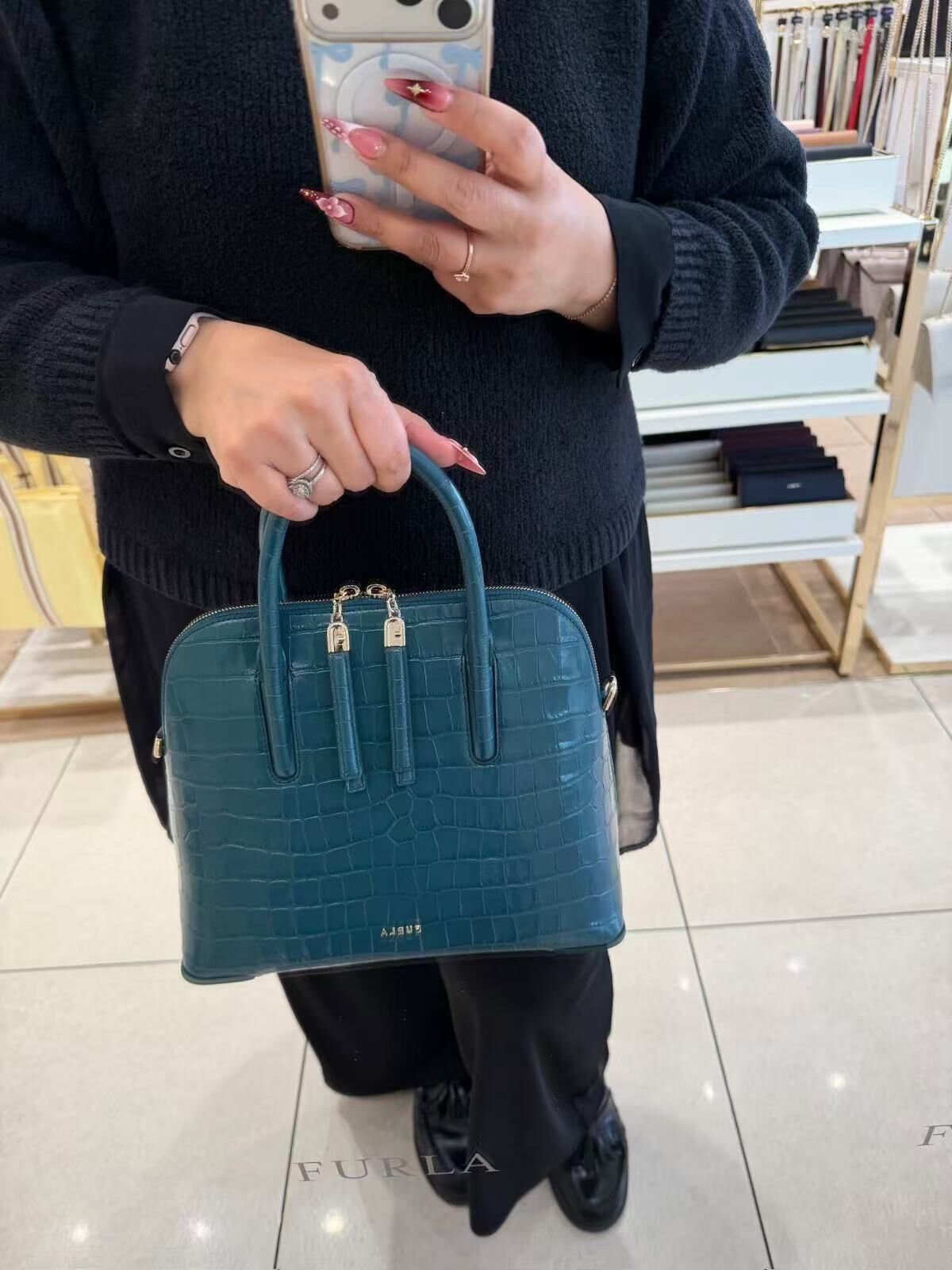 【預購】 Furla  H051650 Atmosfera 青色鱷魚紋壓紋圓頂包