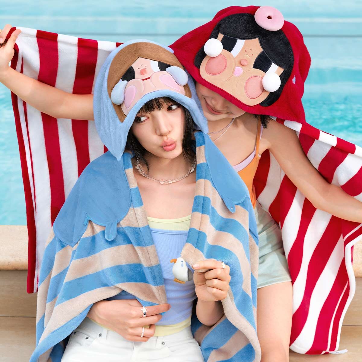 POP MART 泡泡瑪特 CRYBABY 淚流成海系列 二合一頸枕毯(2kinds)
