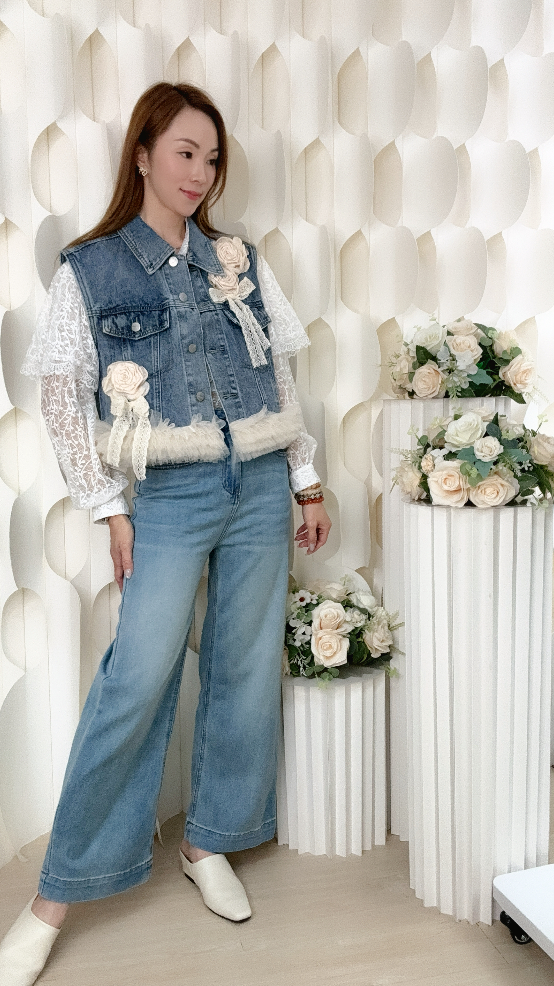 網紗邊玫瑰花牛仔馬甲外套 (胸XL38/XXL40  長19吋) 26058 #1505clo