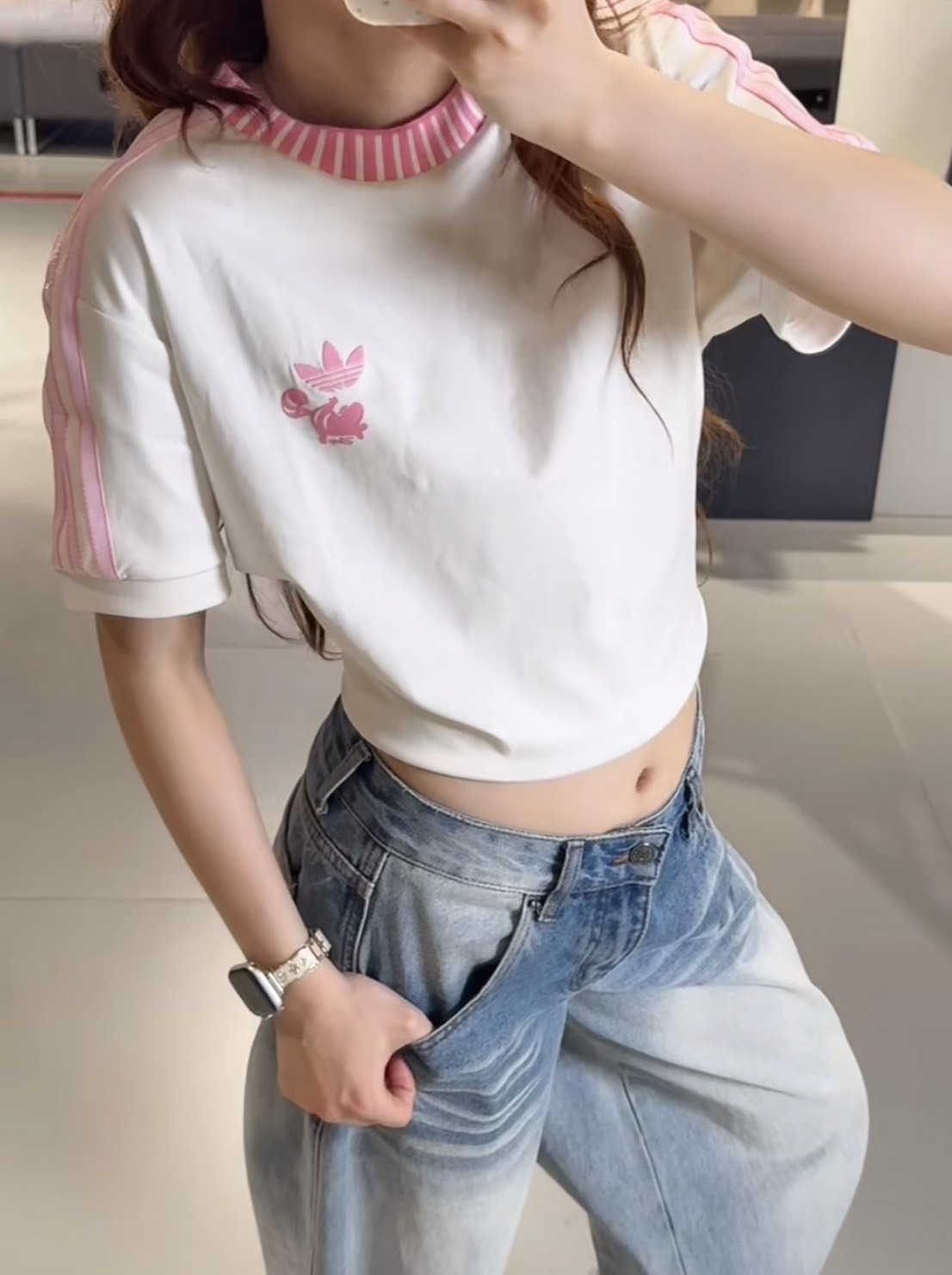 <奇幻旅程🧚🏻>ADIDAS X DISNEY 迪士尼 愛麗絲的夢遊仙境 柴郡貓 條紋圓領  短T