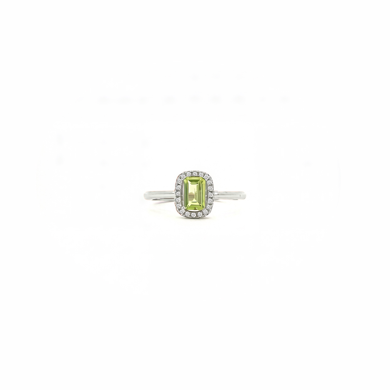 แหวนพลอยเพอริดอท (Peridot) D3