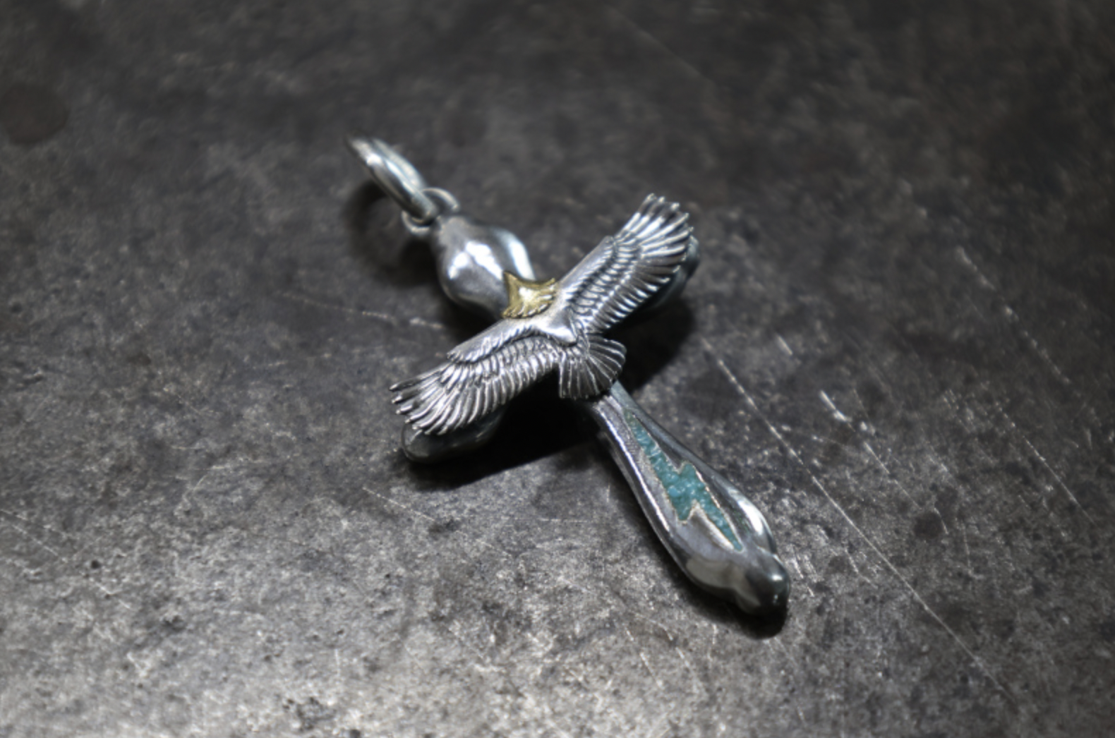 FC SE-1563 clover cross w eagle/tip turquoise