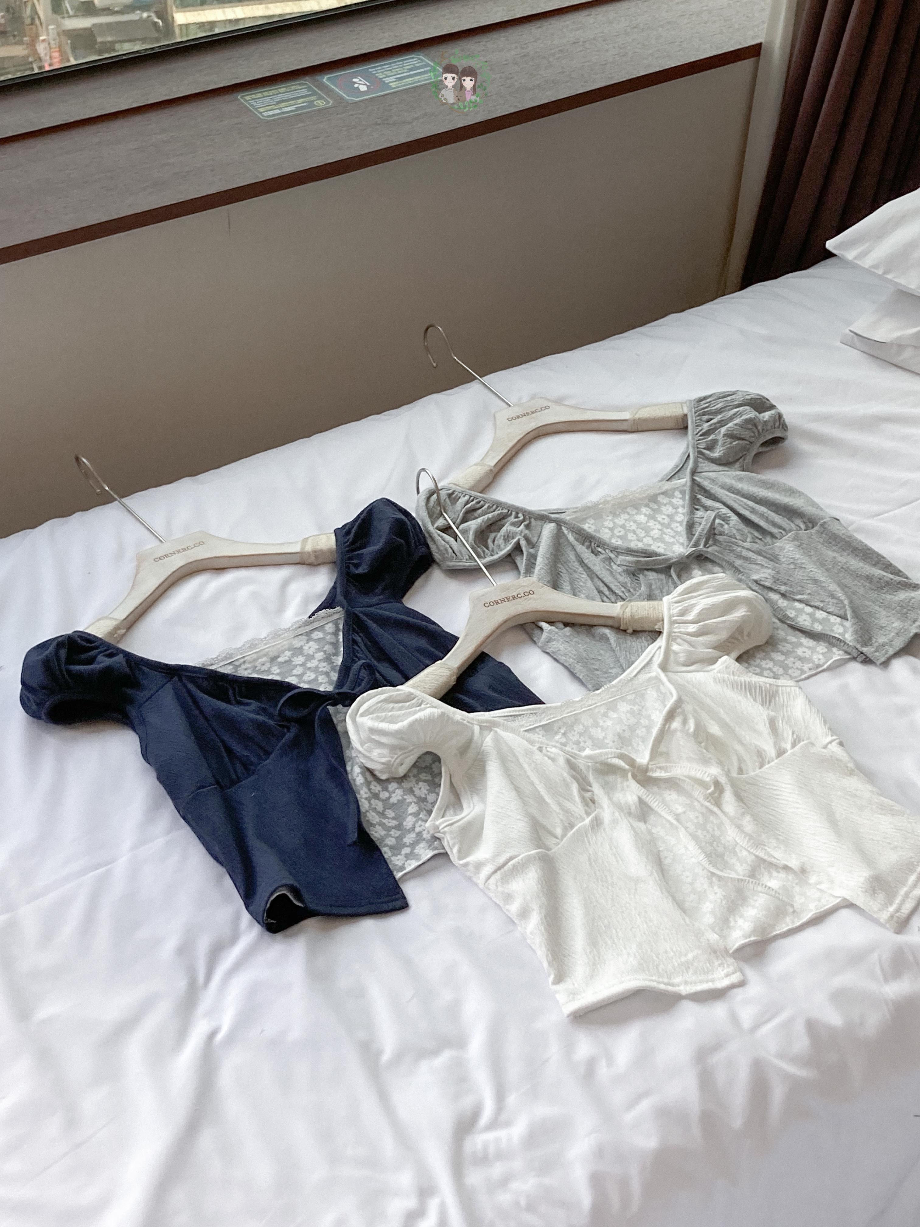 蕾絲花花內搭假兩件泡泡袖綁帶上衣〈🇰🇷DAY 3〉