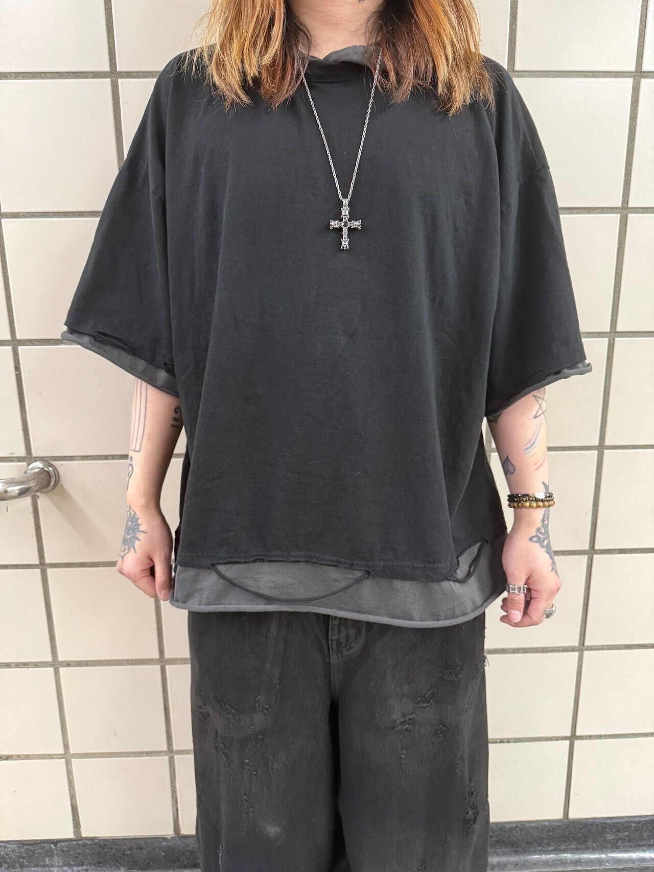 淨色破邊連帽短袖Tee GLAMOUR-158T