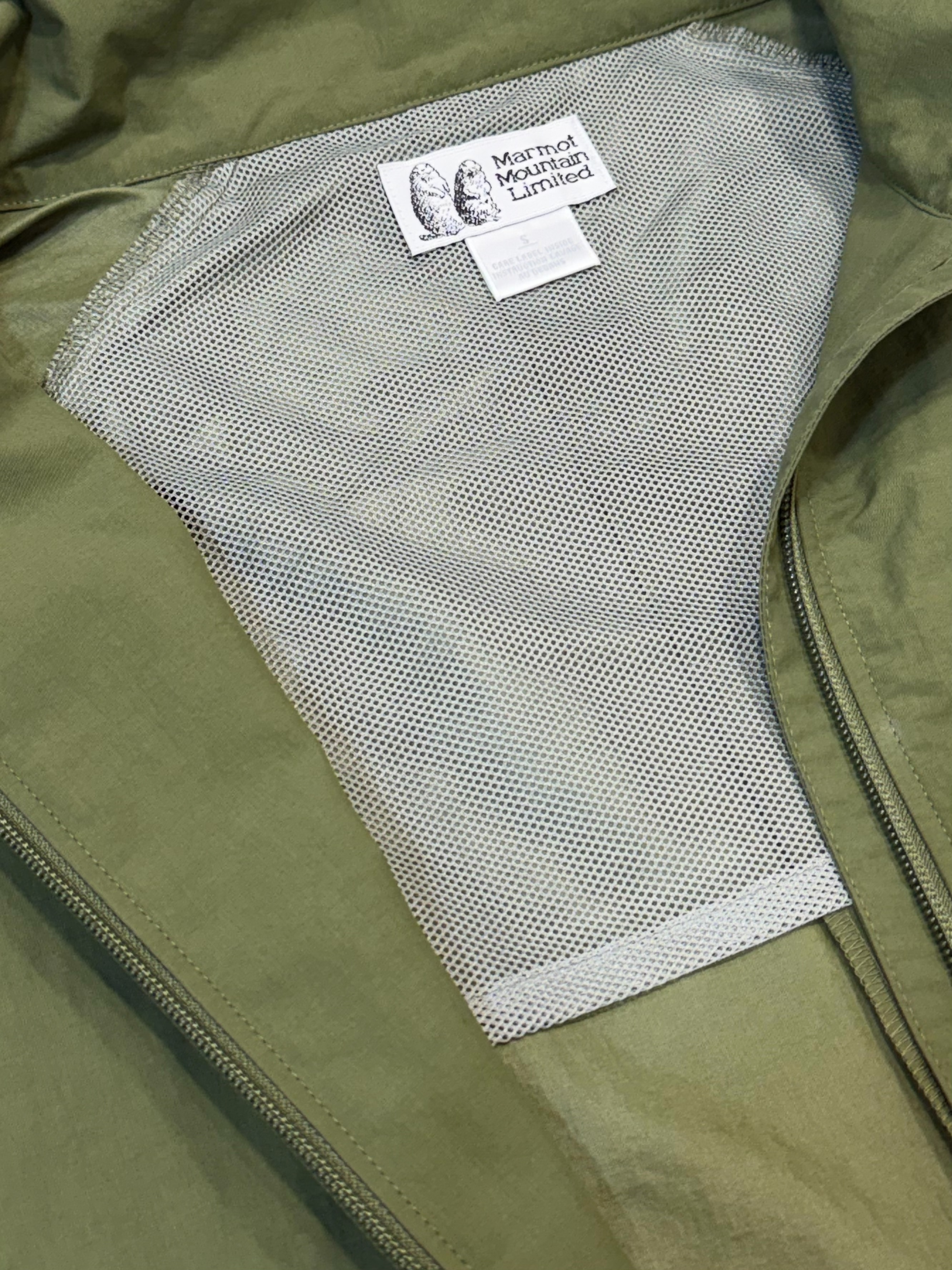 Marmot Asia Rockly 棉感紋理防潑水長版外套 MTSS26UJK018-C320 M.Khaki [HappyOutdoor]