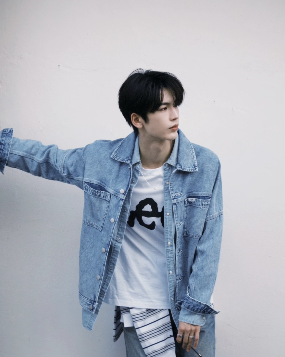 <張凌赫有穿>Lee 2026SS 經典 大Logo 20支 USA 棉花 寬鬆 圓領 短袖 4色