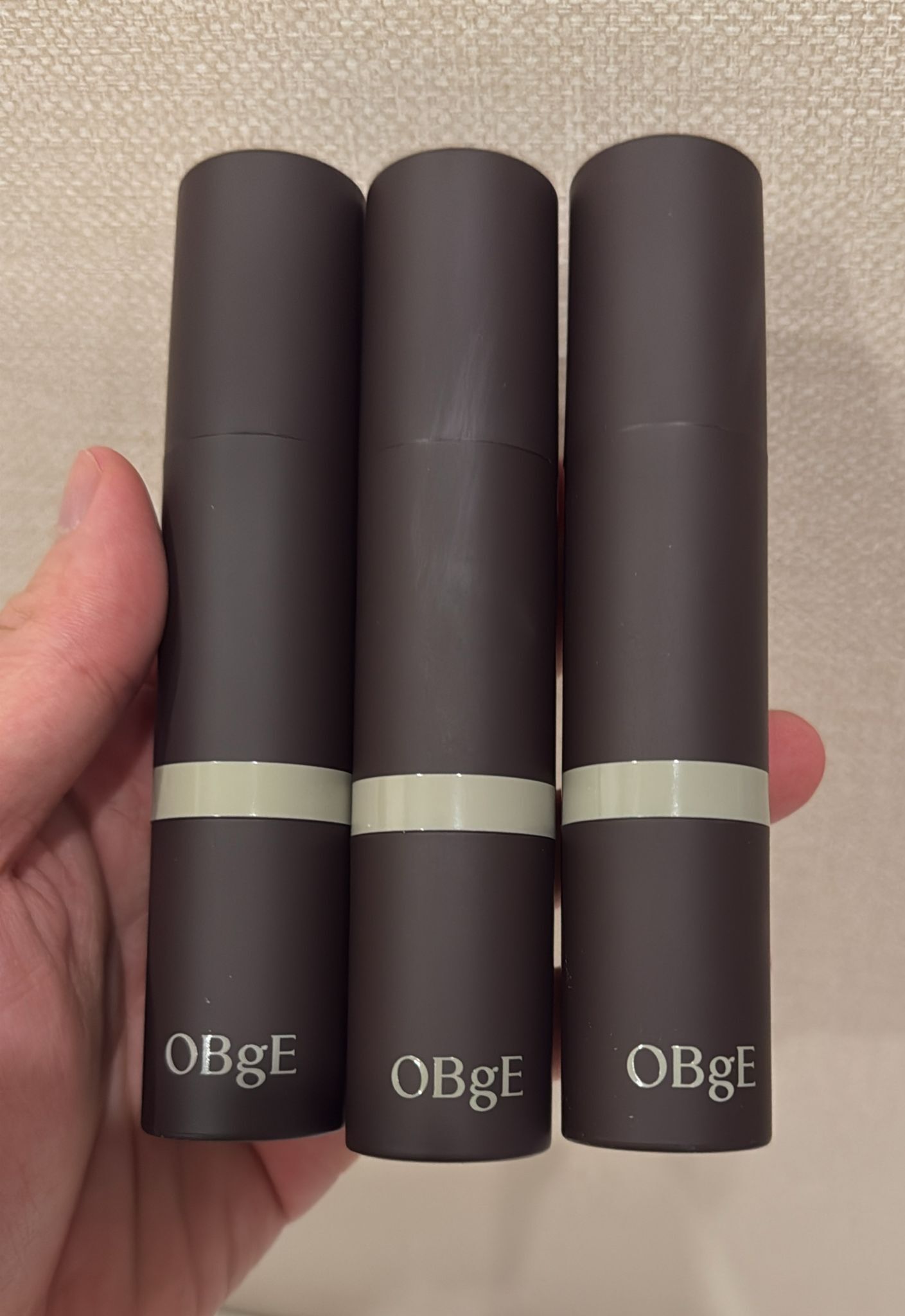 ZU011 OBgE 無痕自然遮瑕粉底棒13g EXP:24個月