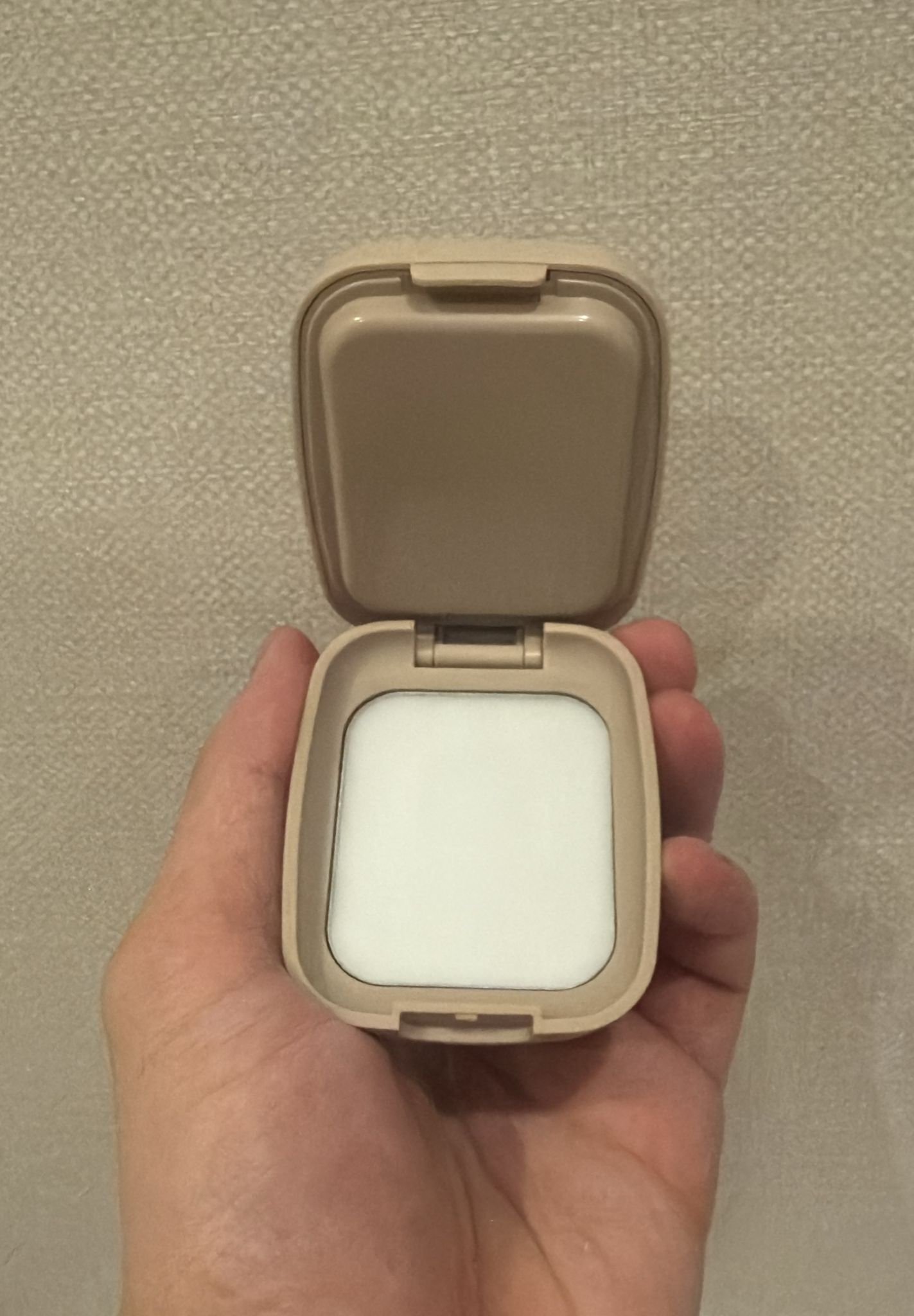 ZU010 OBgE 吸油凝膠控油粉餅5g EXP:24個月