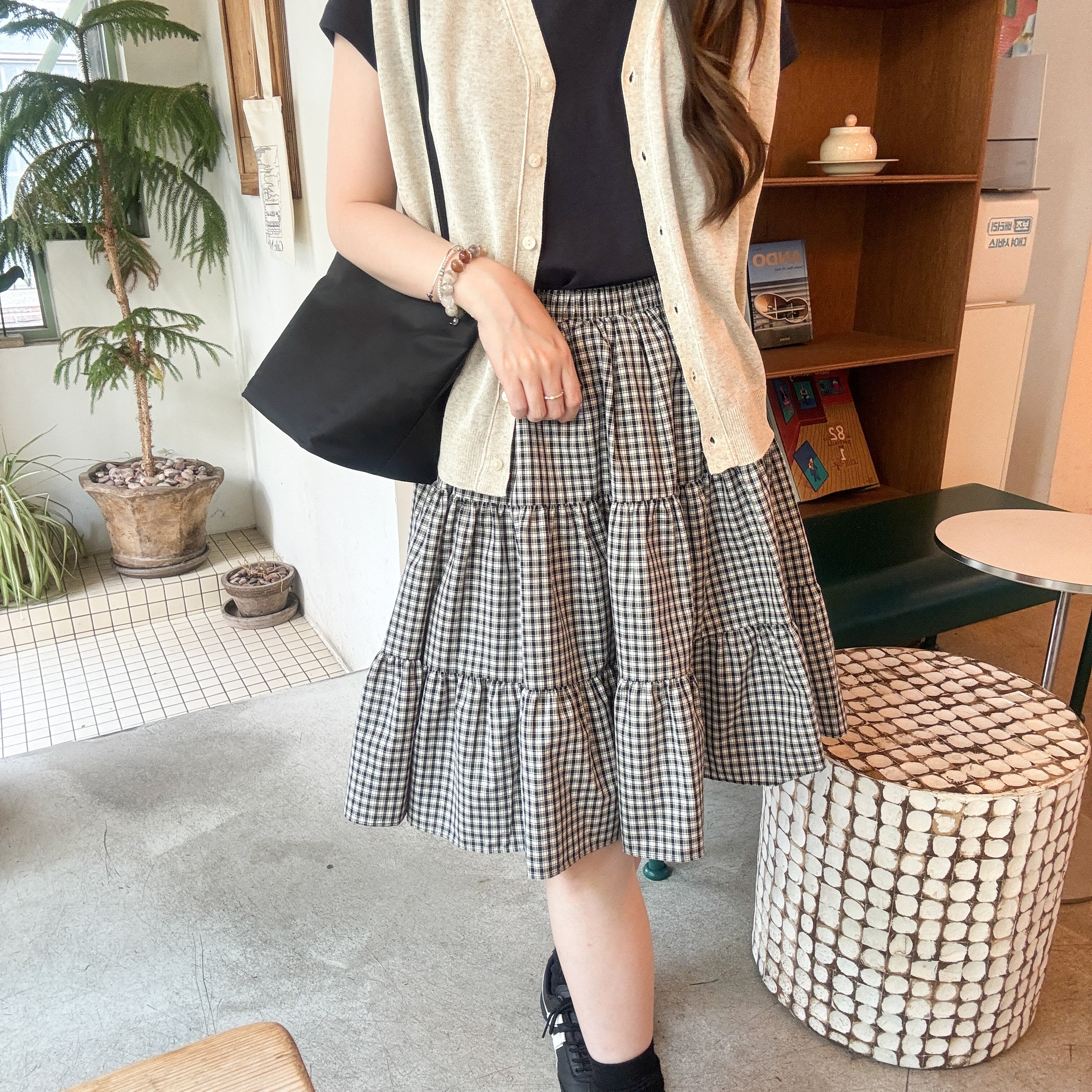 格仔及膝蛋糕裙