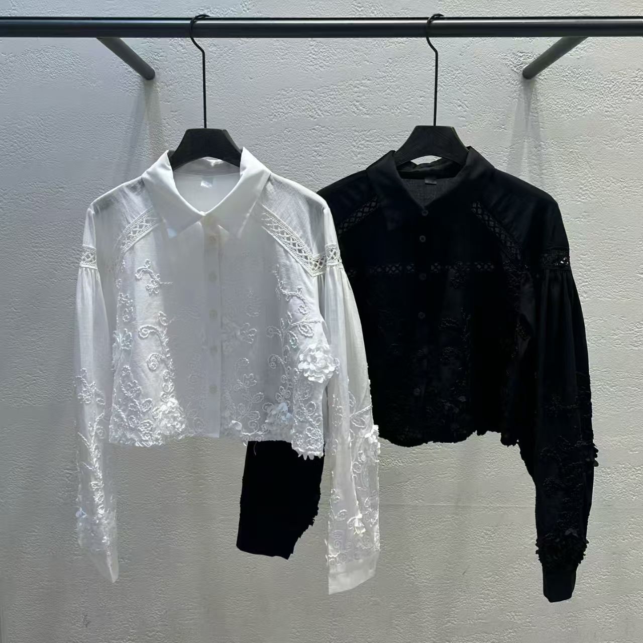K8834 RM259 ▶️蕾絲刺繡襯衫 👉B:cm L:cm