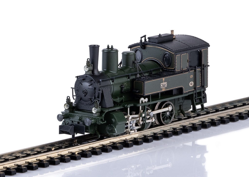 Minitrix 16332 N scale Class R 3/3 DRB Steam Locomotive