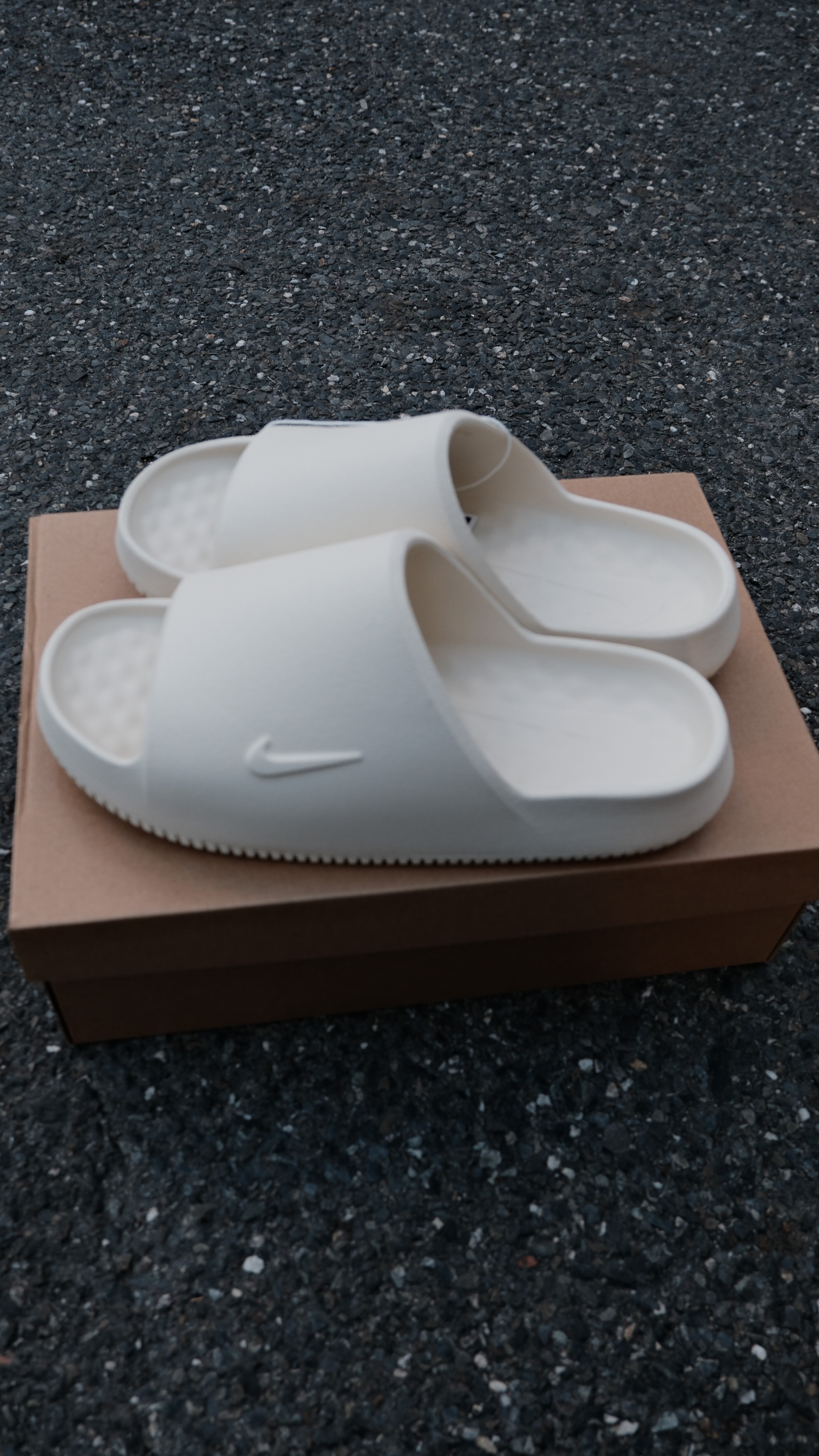 Nike Calm 2.0 椰奶 防水拖鞋  IB0183-101