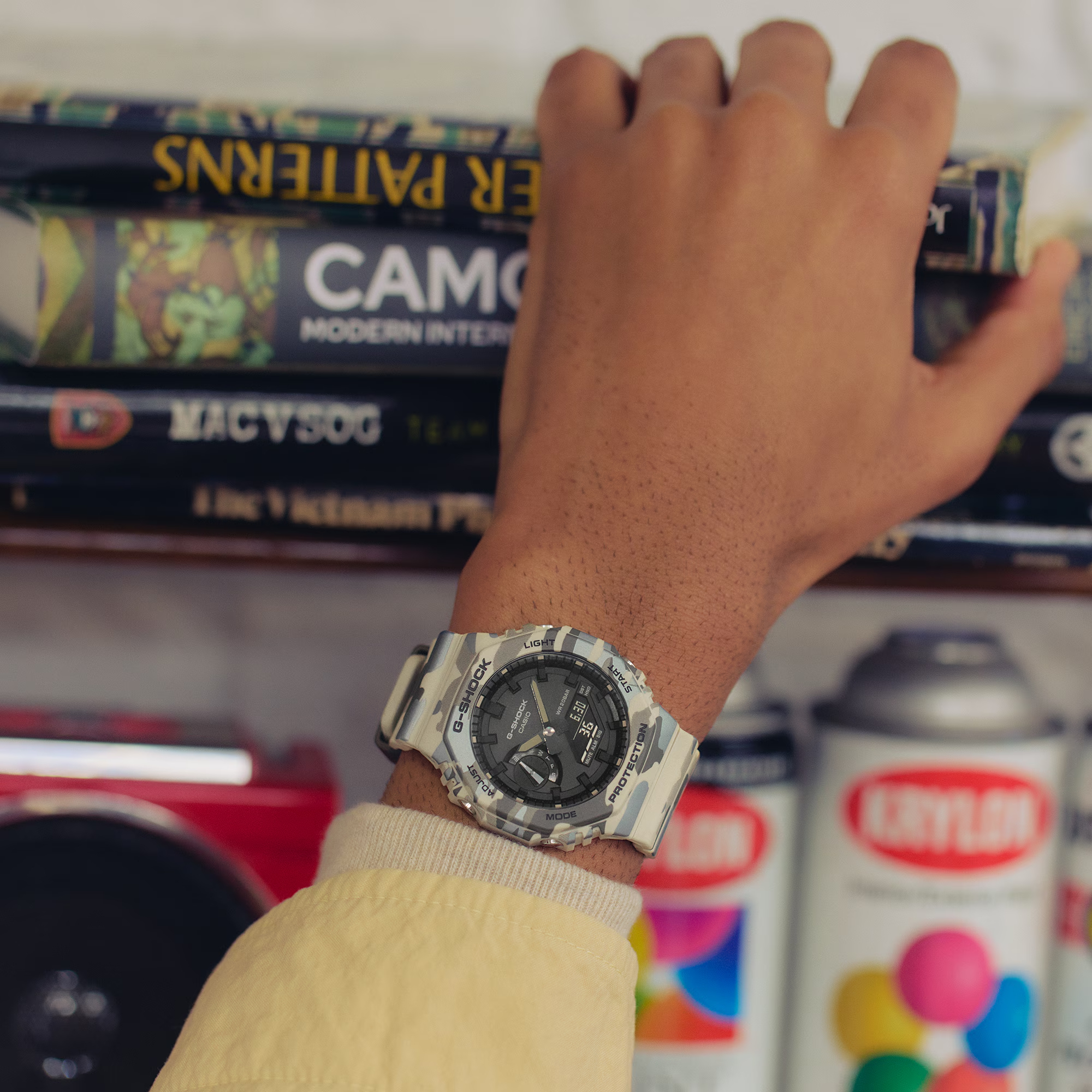 【CASIO 卡西歐】 G-SHOCK 迷彩 自動日曆 LED光 耐衝擊  高防水 電子錶 矽膠錶帶 不鏽鋼殼 手錶 GA-2100CM-5A