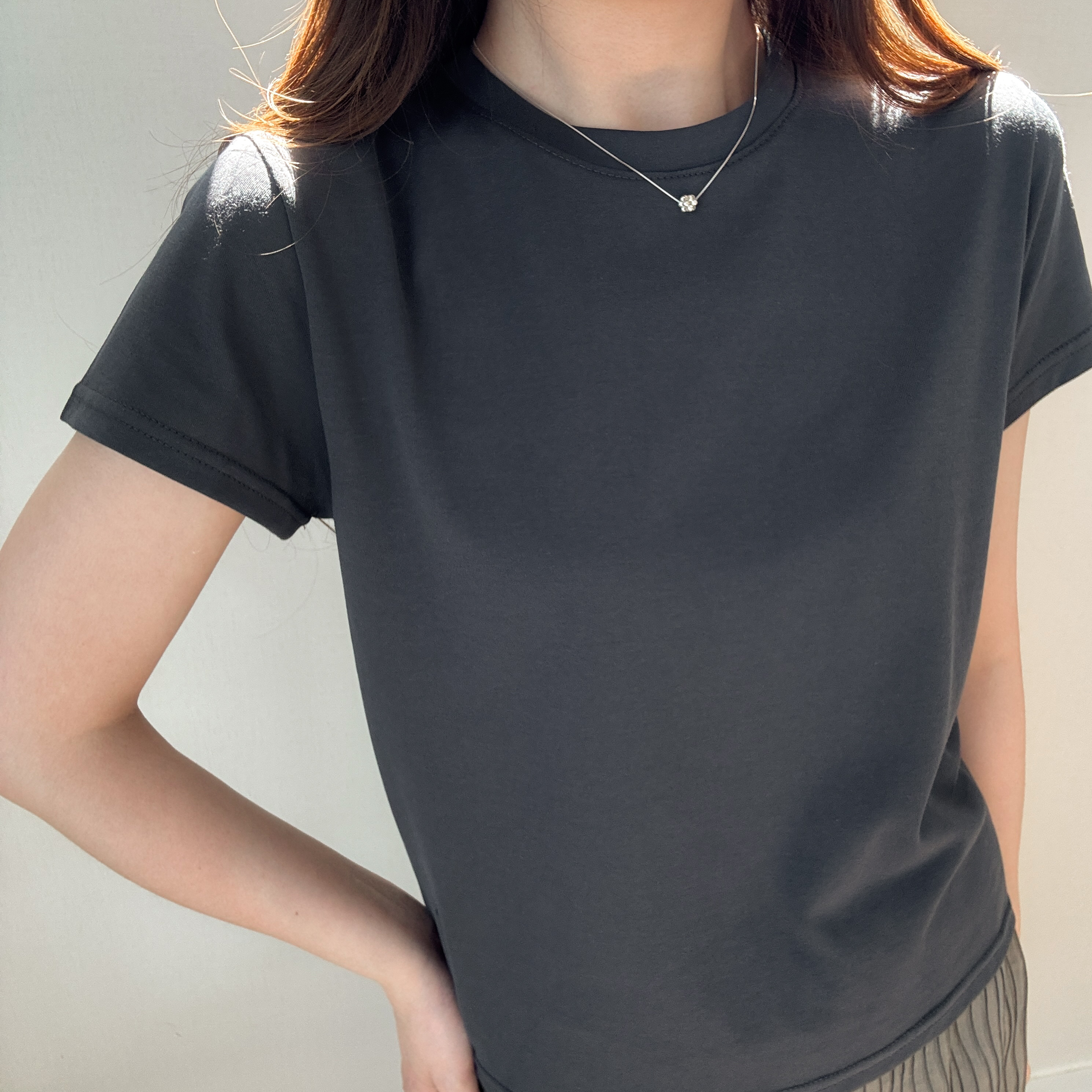 滑料basic tee