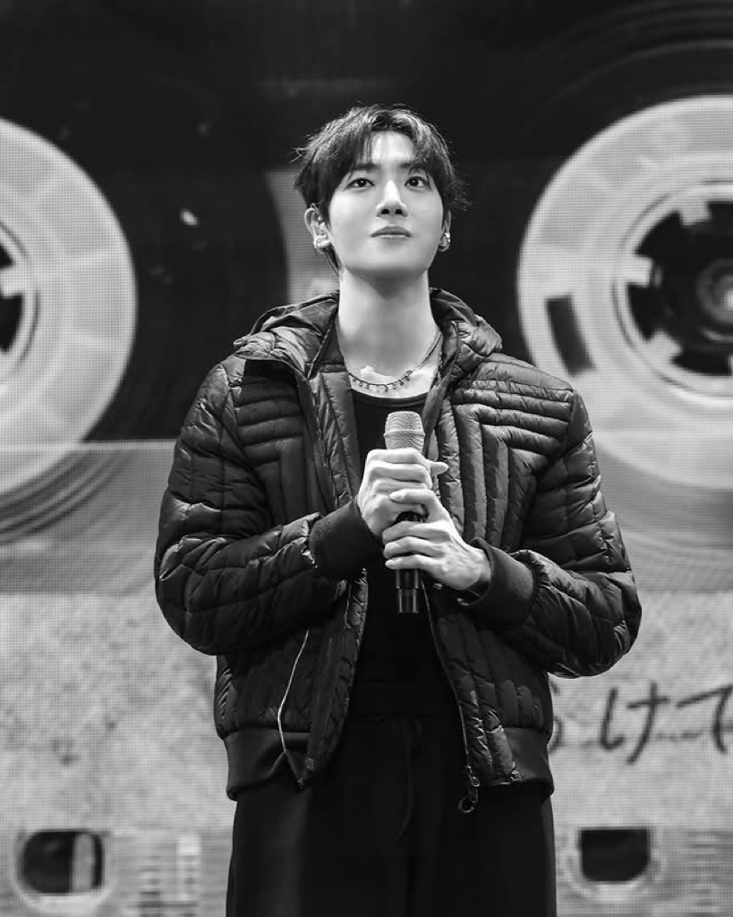𝐇·𝐓·𝐒 韓國 秋英宇同款 輕羽絨 解構設計 斜紋 短版 羽絨 長袖 外套