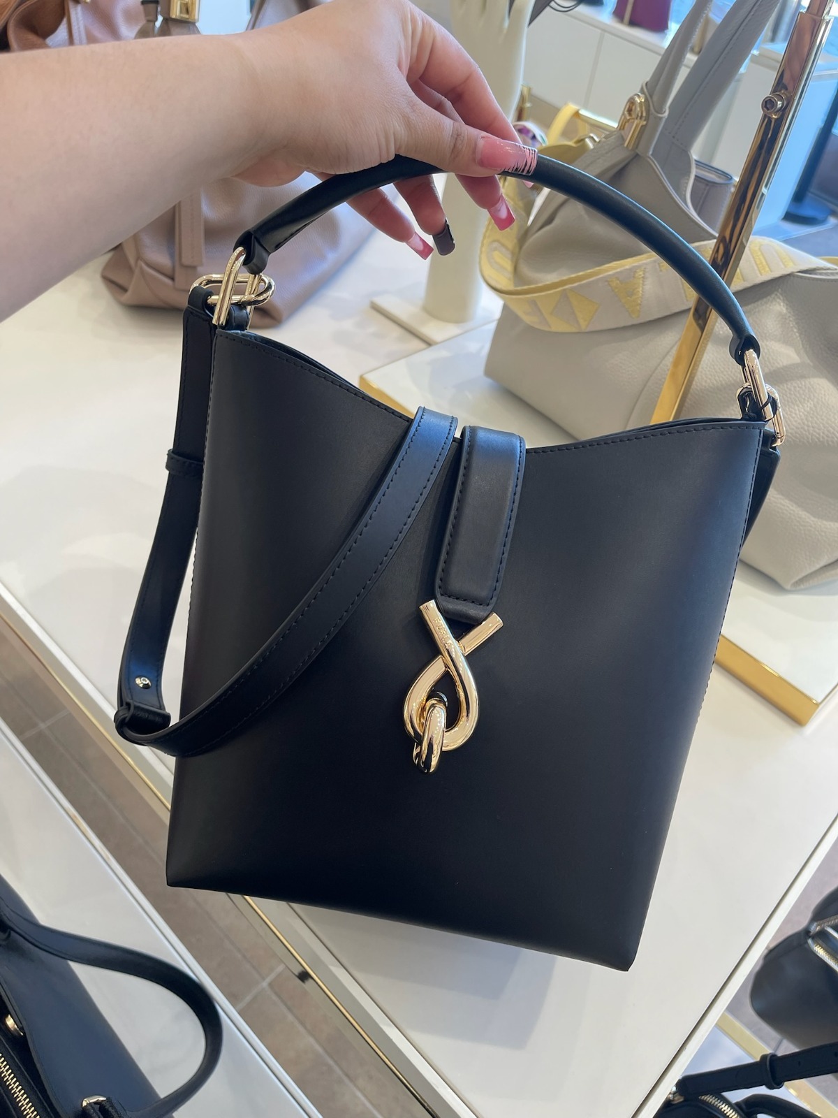 【預購】Furla H051728 Mianova 黑色單肩包